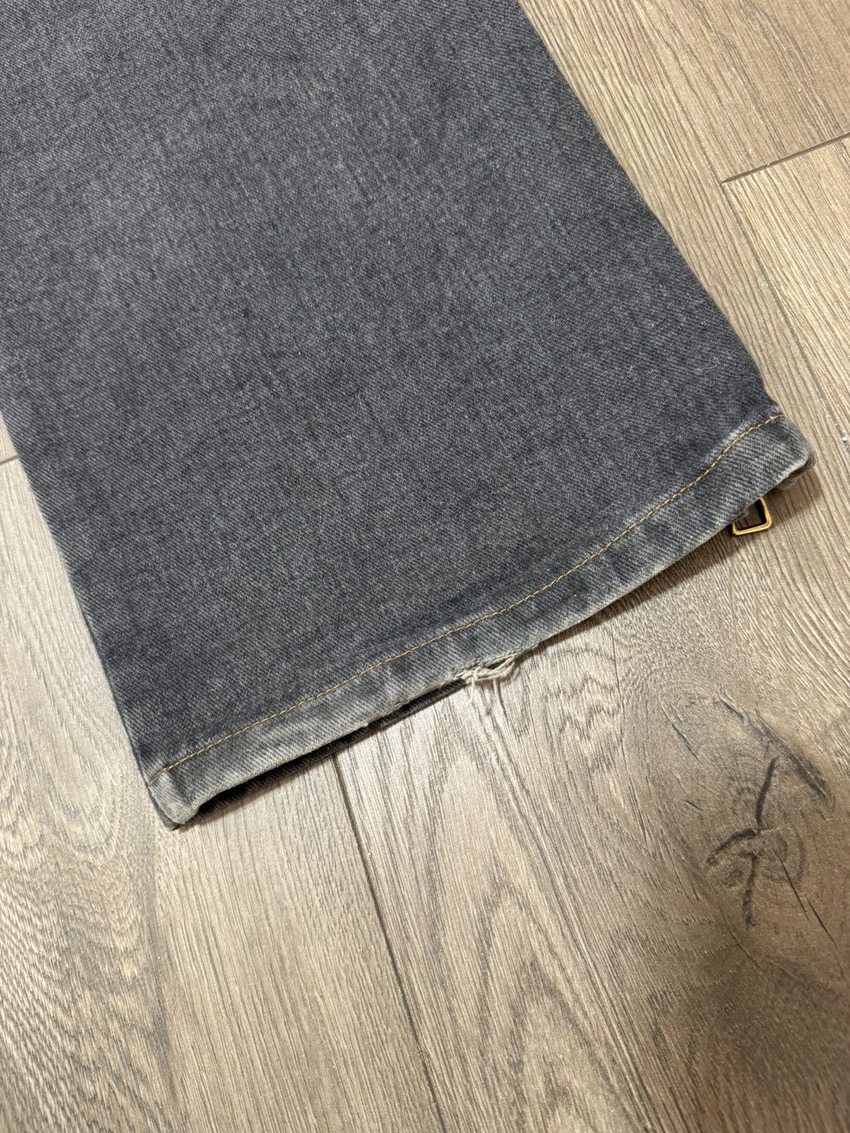 Louis Vuitton Louis Vuitton Monogram Panel Zip Denim Jeans Size 32 Size US 32 / EU 48 - 14 Thumbnail
