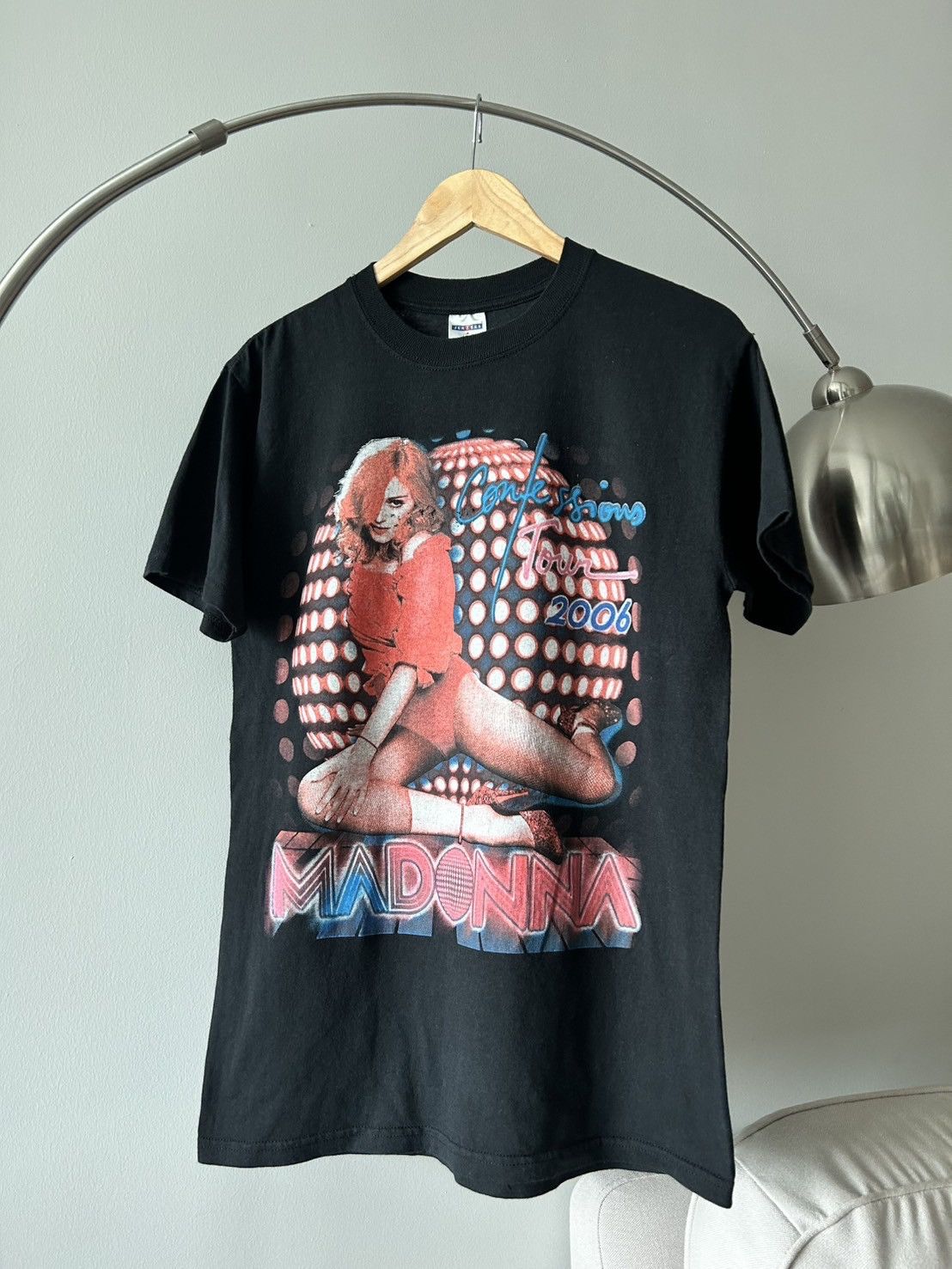Band Tees Madonna Tour T Shirt 00’ Size US M / EU 48-50 / 2 - 1 Thumbnail