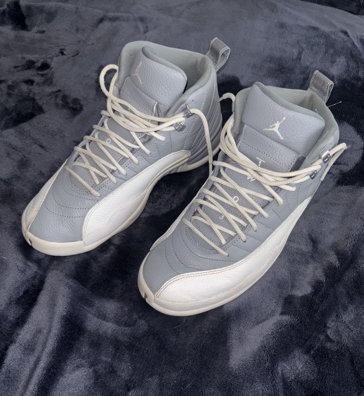 Jordan Brand Jordan Retro 12 Stealth Size US 10 / EU 43 - 1 Thumbnail