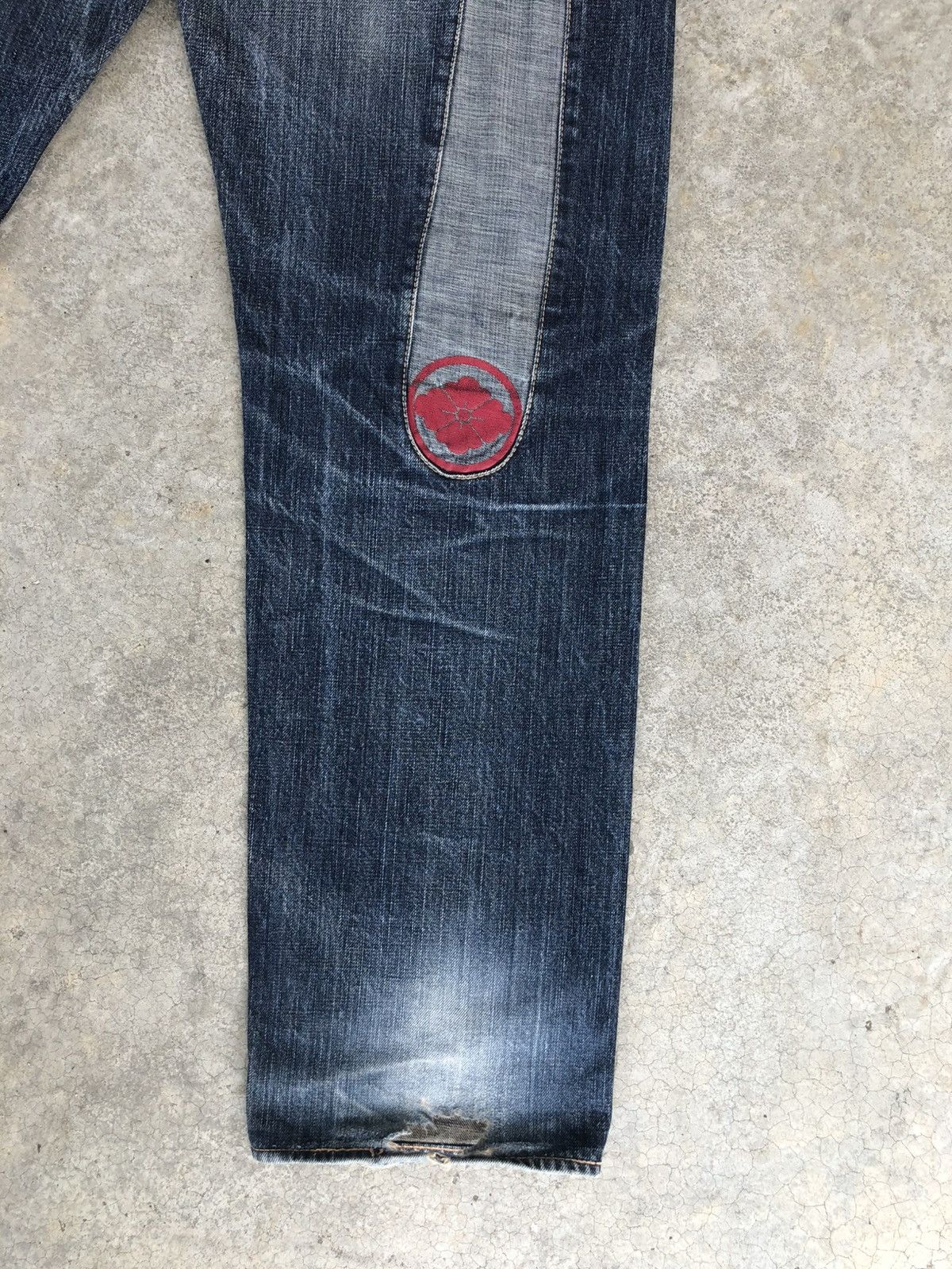 Evisu Evisu Lot 5040 Sakura Daicock Selvedge Denim Distressed Size US 35 - 12 Thumbnail
