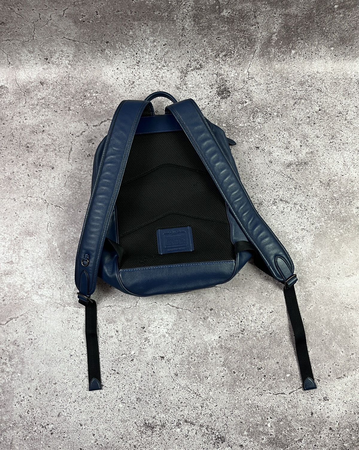 Coach Coach Leatherware Navy Blue Leather Backpack Unisex Size ONE SIZE - 3 Thumbnail