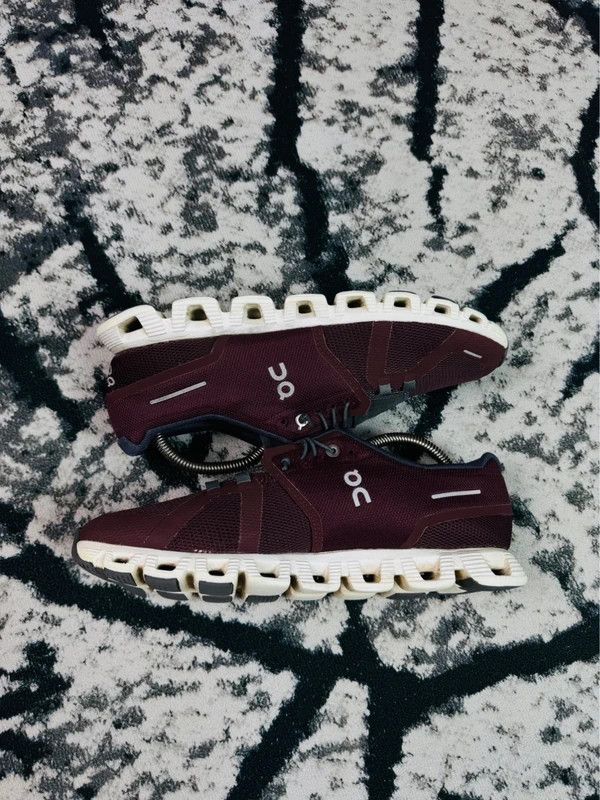 Other On Running Shoes Swiss Engineering Purple 42 White Size US 9 / EU 42 - 3 Thumbnail