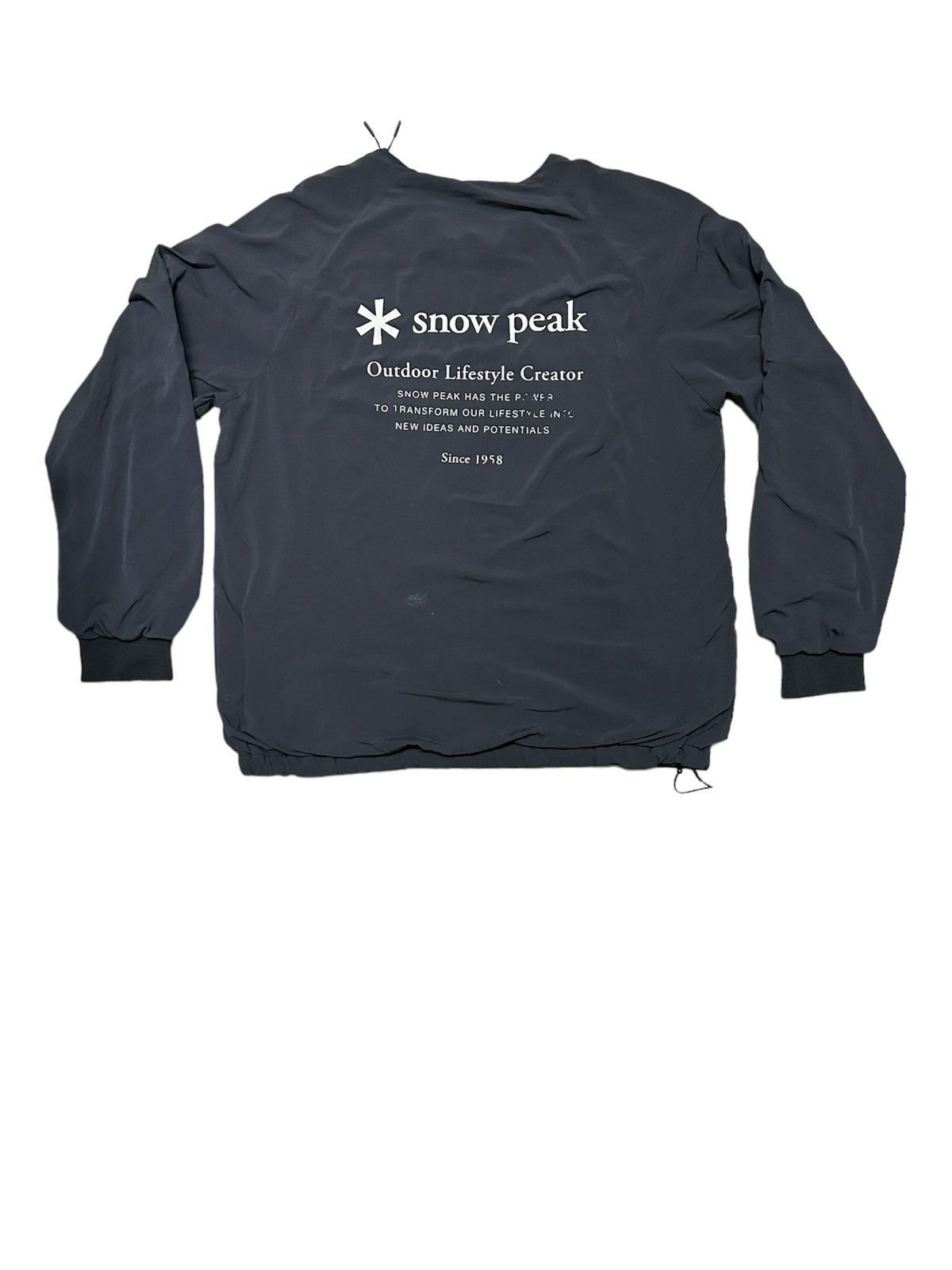 Snow peak jumper
