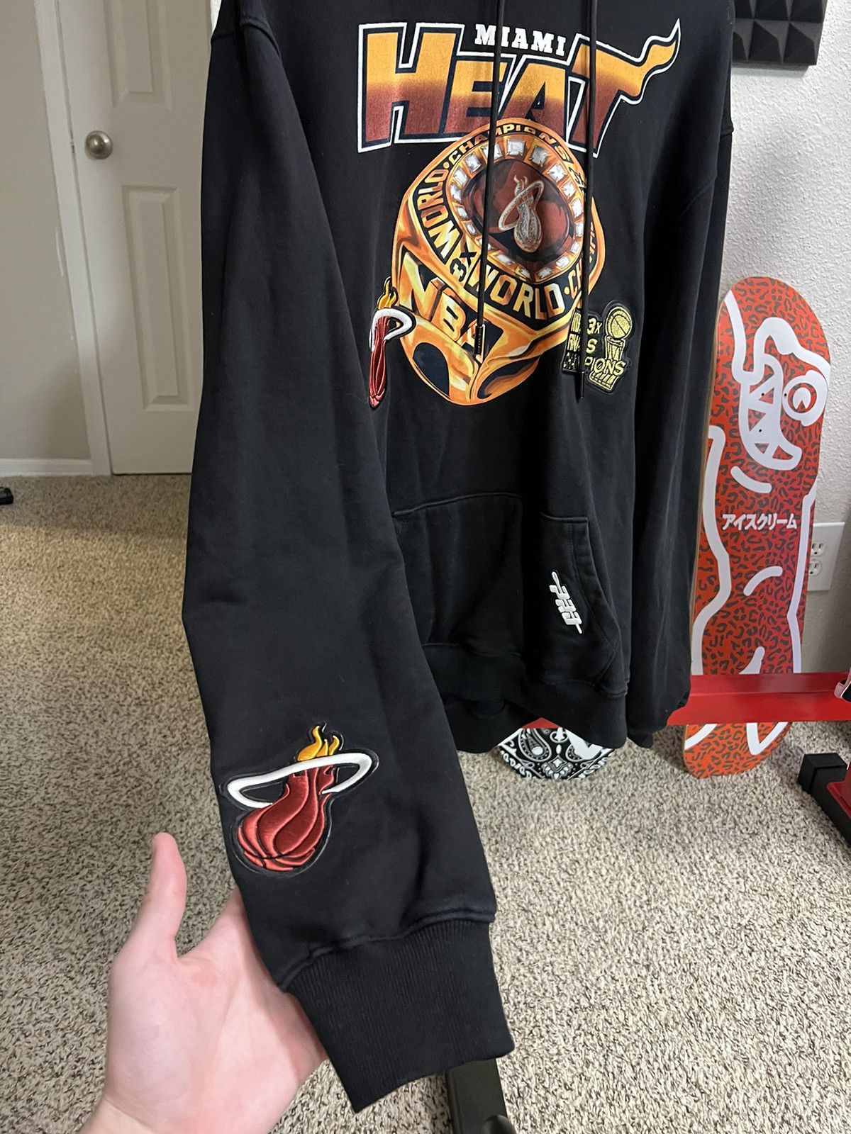 NBA Miami Heat Pro Embroidered Patch Hoodie Size US XXL / EU 58 / 5 - 2 Thumbnail