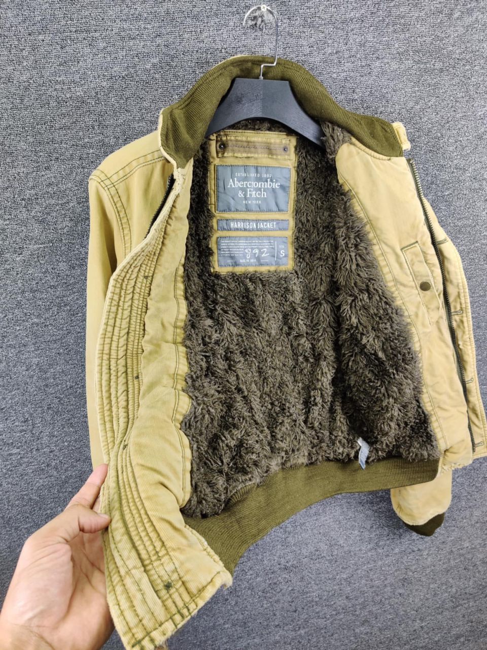Abercrombie & Fitch Abercrombie & Fitch Shearling Harrison Bomber Fur Jacket Size US S / EU 44-46 / 1 - 9 Thumbnail