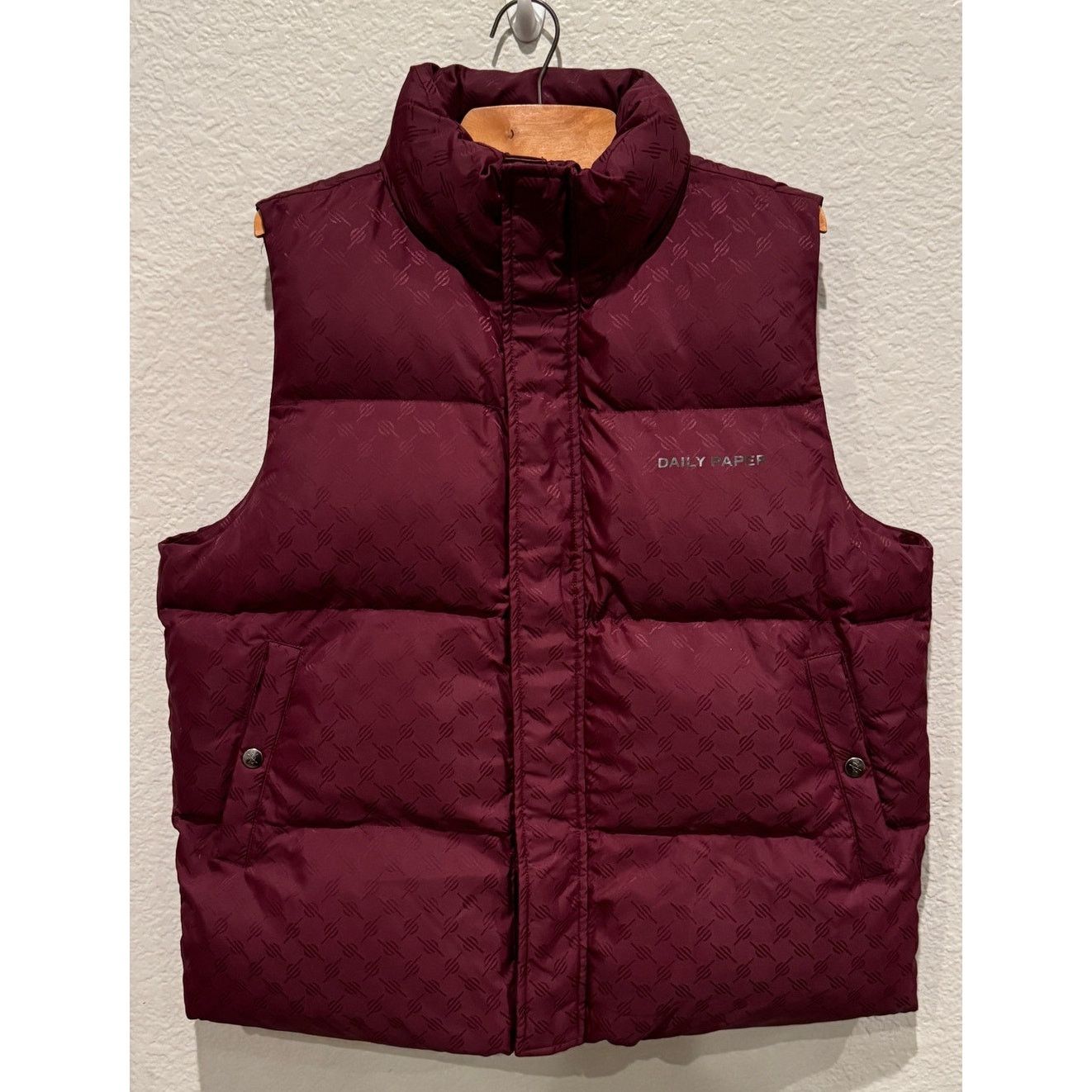 Daily Paper Daily Paper Pondo Mens Vest Size Small Size US S / EU 44-46 / 1 - 8 Thumbnail
