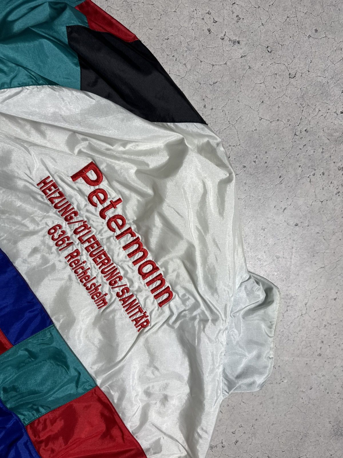 Adidas Adidas Vintage 90’s Nylon Light Full Zip Jacket Size L Size US L / EU 52-54 / 3 - 11 Thumbnail