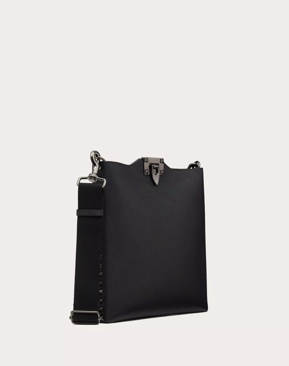 Valentino oc11z0725 Size: OS/ Grainy Calfskin Crossbody Bag in Black Size ONE SIZE - 3 Thumbnail