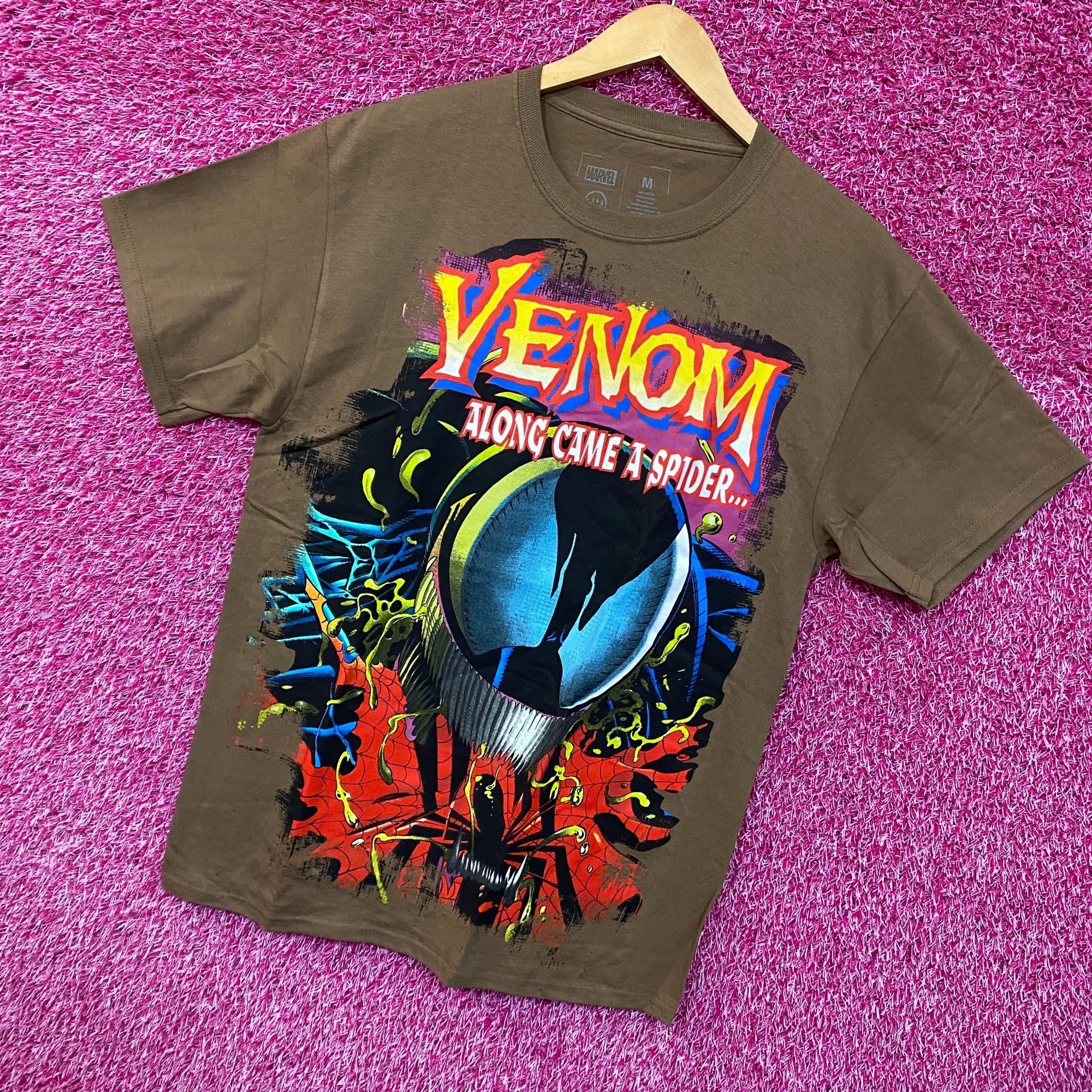 Marvel Comics CVLA x Marvel Venom Along Came A Spider Tshirt size medium Size US M / EU 48-50 / 2 - 3 Thumbnail