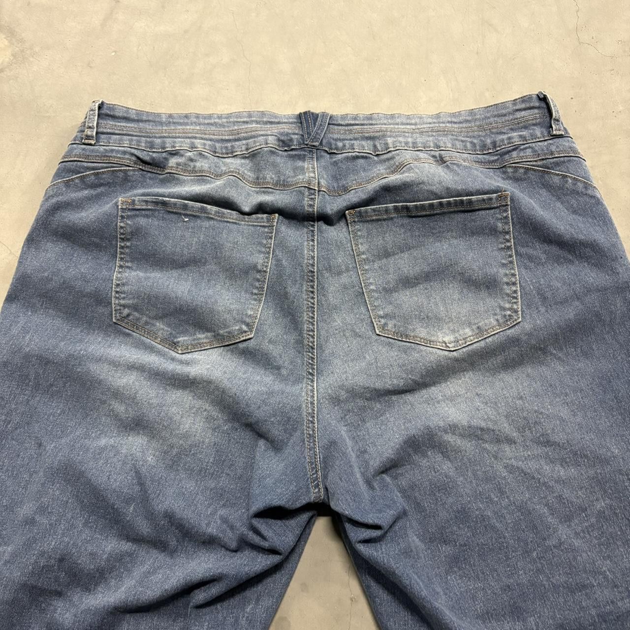 Japanese Brand × Vintage Crazy Vintage Y2K/2000s Baggy Curvy Medium Wash Denim Jeans! Size US 42 / EU 58 - 7 Thumbnail