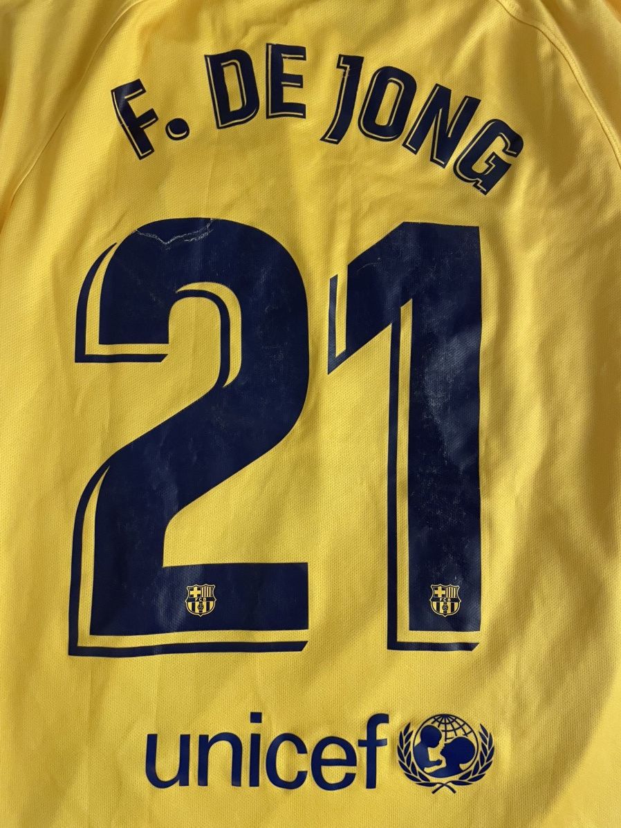 Nike Fc Barcelona away jersey Size US S / EU 44-46 / 1 - 3 Thumbnail