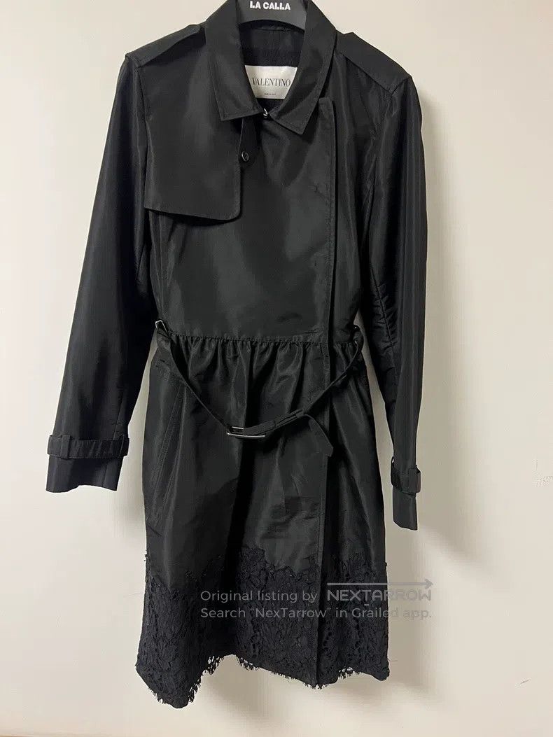 Valentino Valentino Black trench coat Size M / US 6-8 / IT 42-44 - 1 Thumbnail