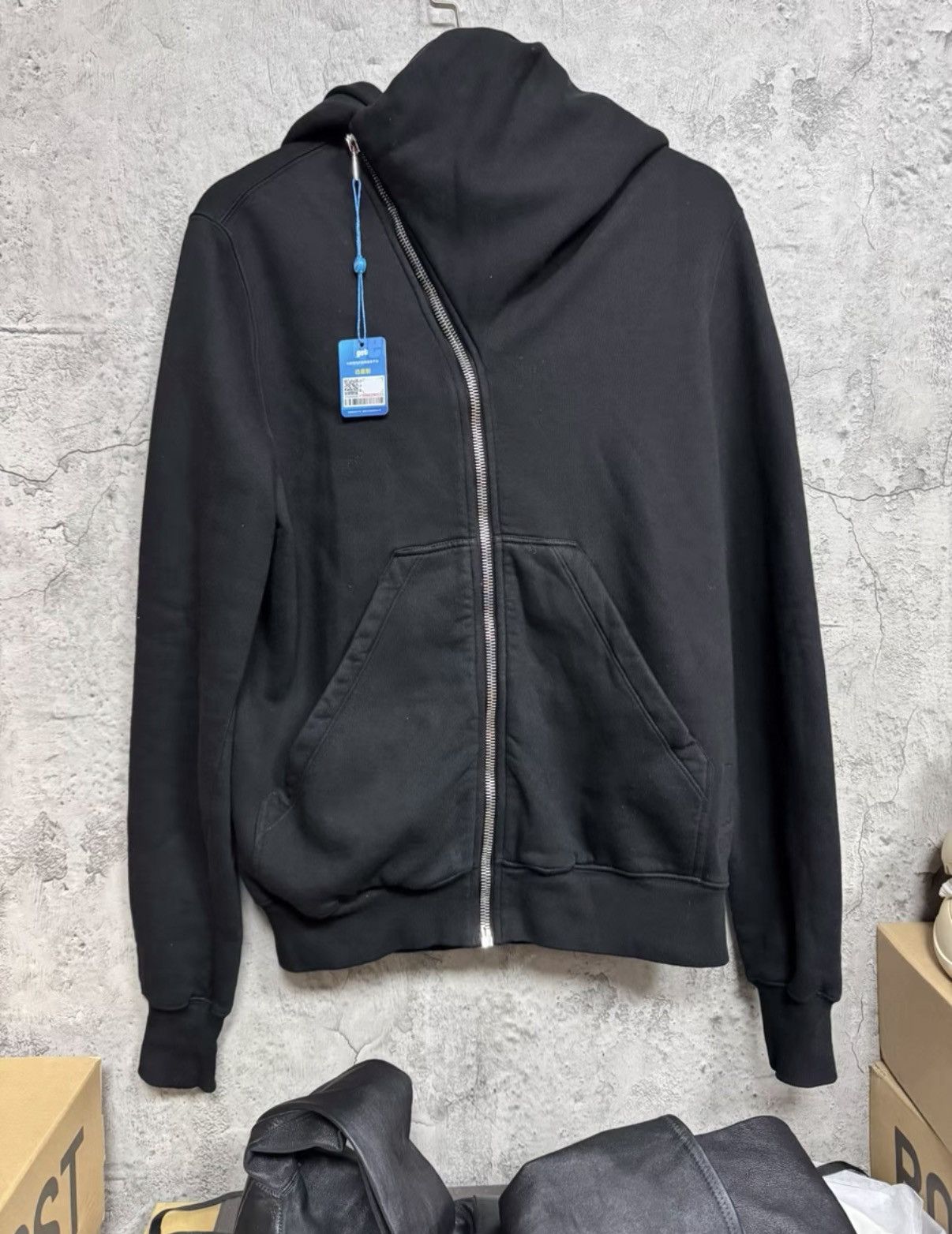 Rick Owens Rick Owens DRKSHDW Black Side-Zip Wizard Hoodie K37 Size US M / EU 48-50 / 2 - 1 Thumbnail