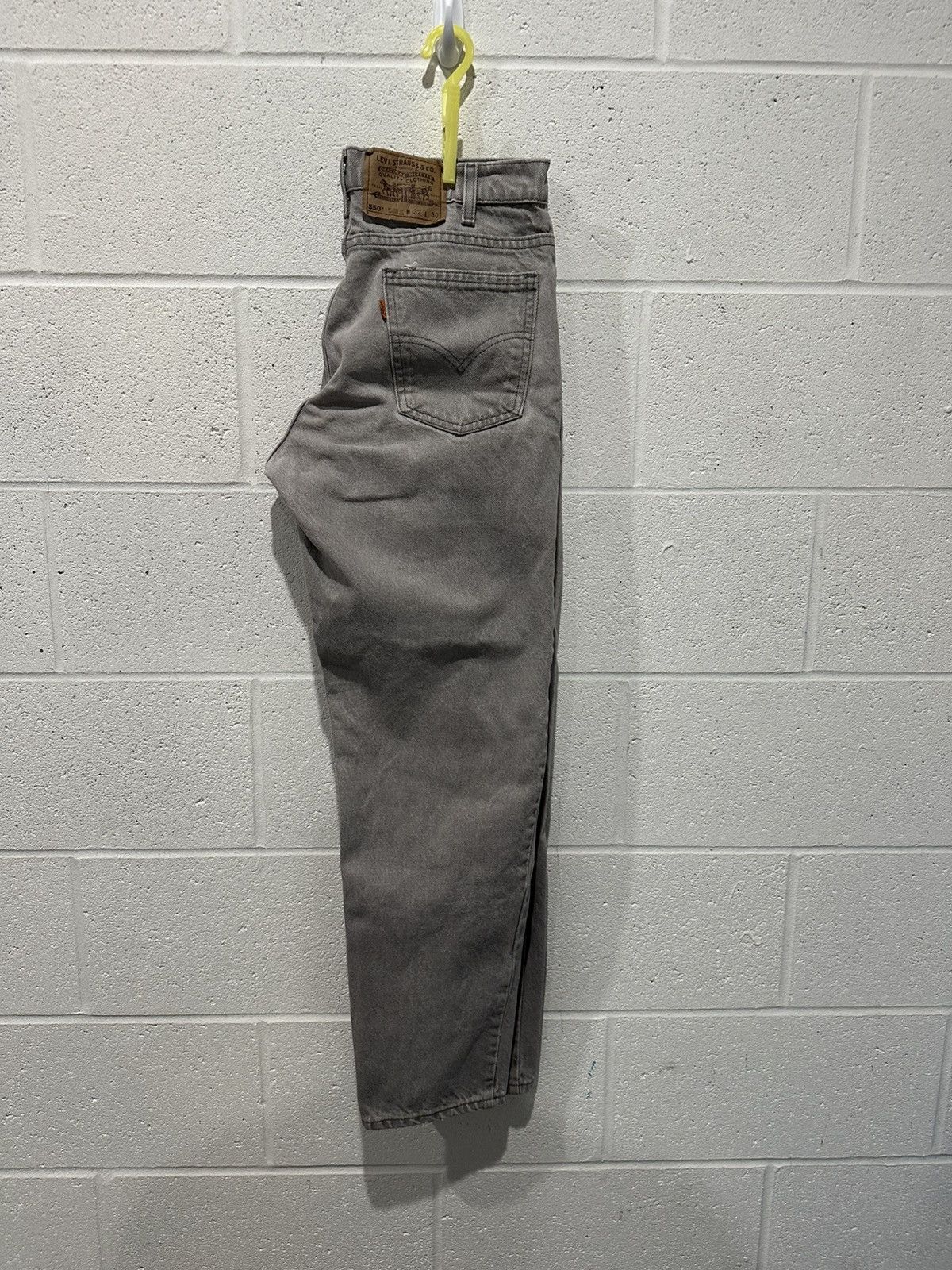 Levi's Vintage Levi’s 550 Orange Tab Jeans Made in USA Grey Relaxed Size US 32 / EU 48 - 1 Thumbnail