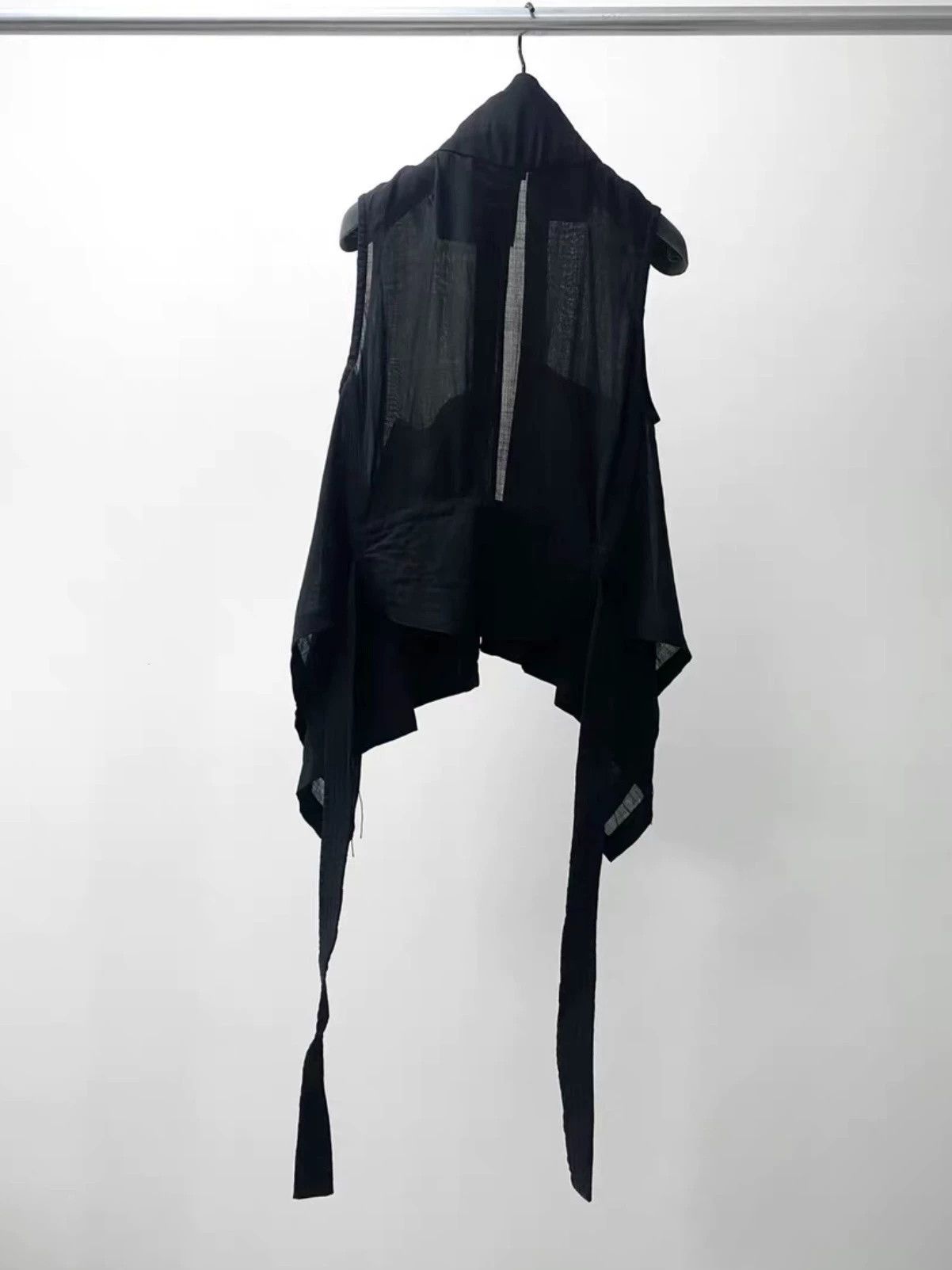Ann Demeulemeester Ann Demeulemeester Black Irregular Strap Vest 34 Size XXS / US 00 / IT 34 - 2 Thumbnail