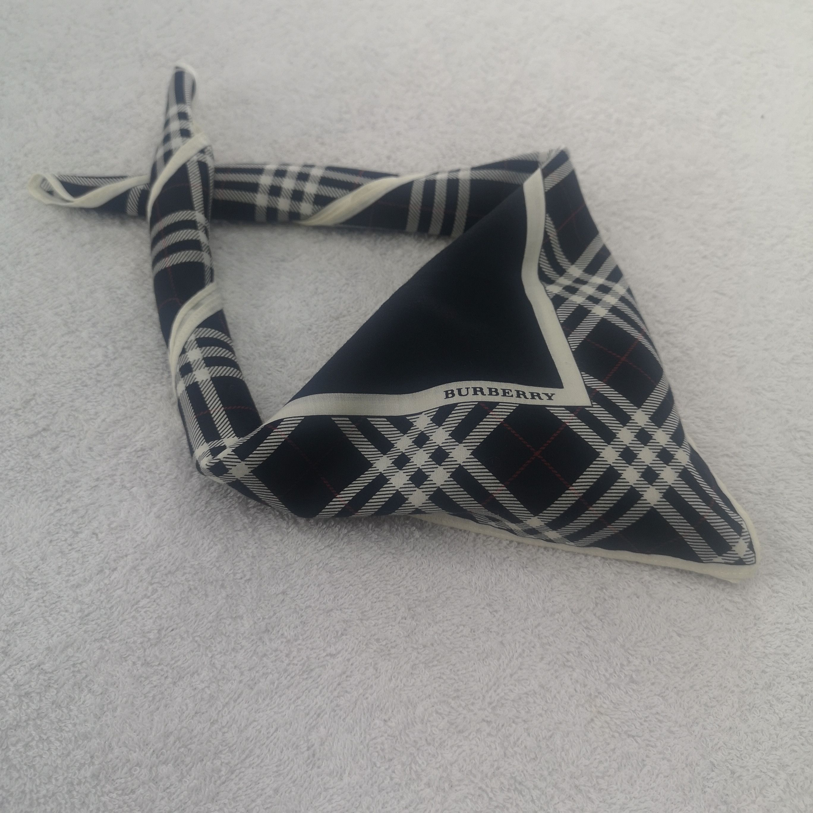Burberry × Vintage Burberry Bandana / Handkerchief / Neckerchief - S035 Size ONE SIZE - 4 Thumbnail