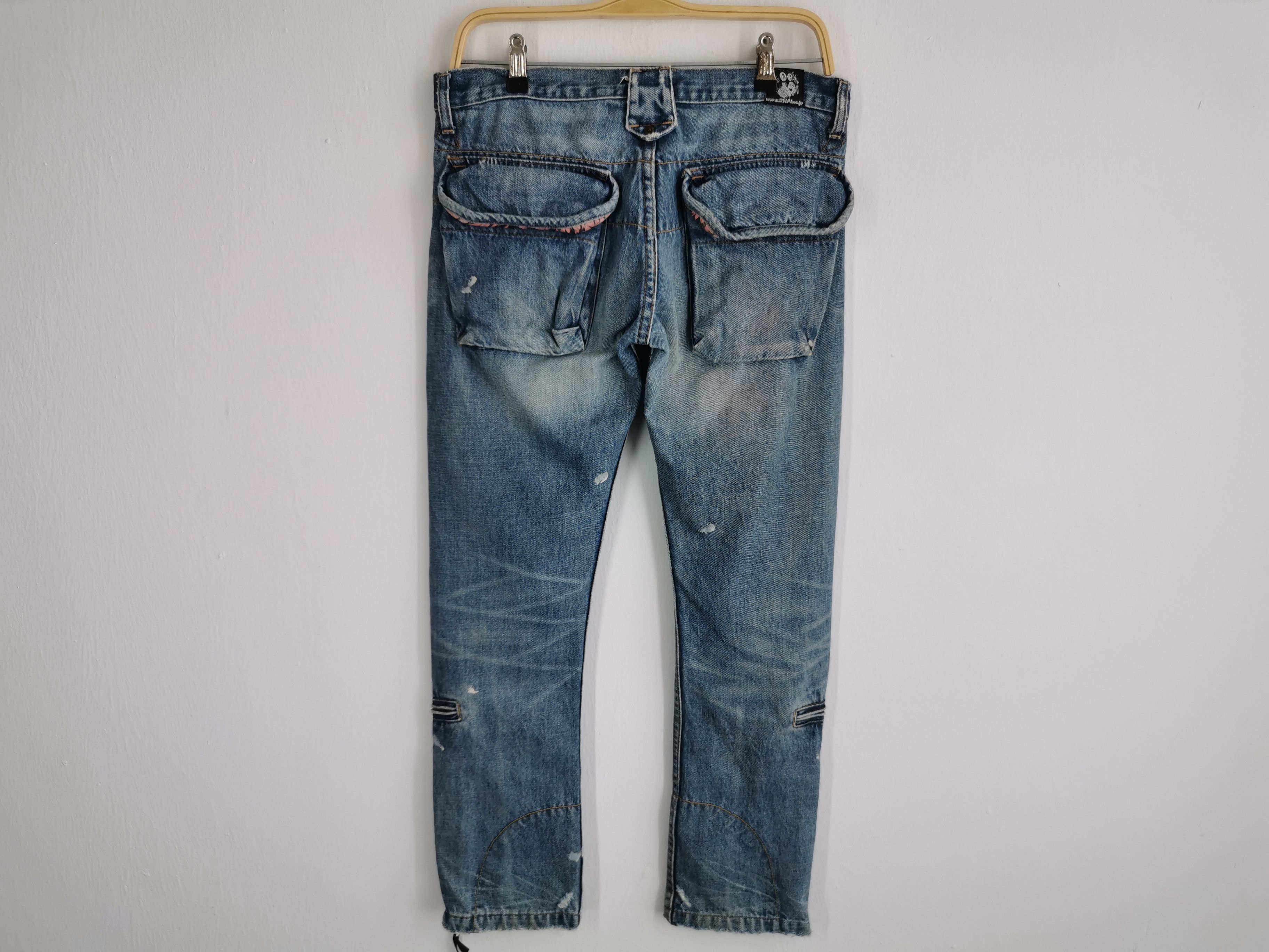 Japanese Brand Distressed Vintage RNA Bondage Denim Jeans Size M Waist 33 Size US 32 / EU 48 - 3 Thumbnail