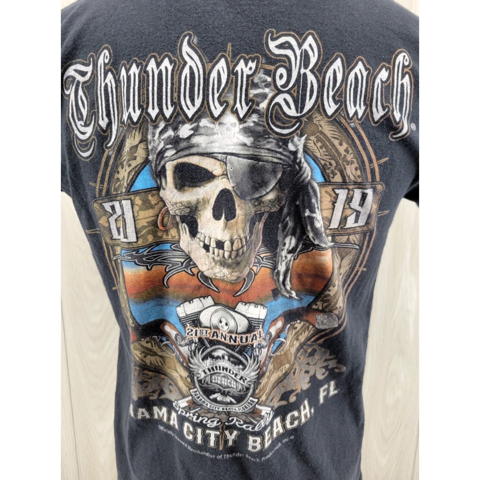 Gildan VINTAGE Gildan Motorcycle T-Shirt Shirt Men M Black 2019 Faded Thunder Beach Panama City Beach Rally Graphic Tee Size US M / EU 48-50 / 2 - 2 Thumbnail