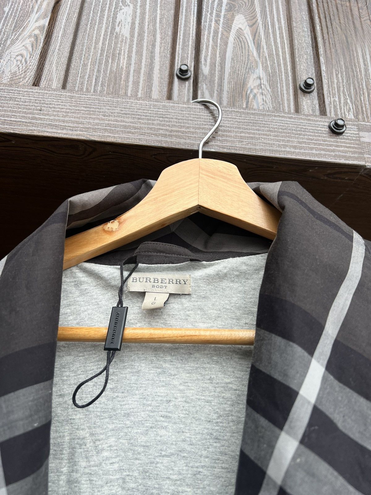 Burberry Burberry Body Light coat Size US L / EU 52-54 / 3 - 2 Thumbnail