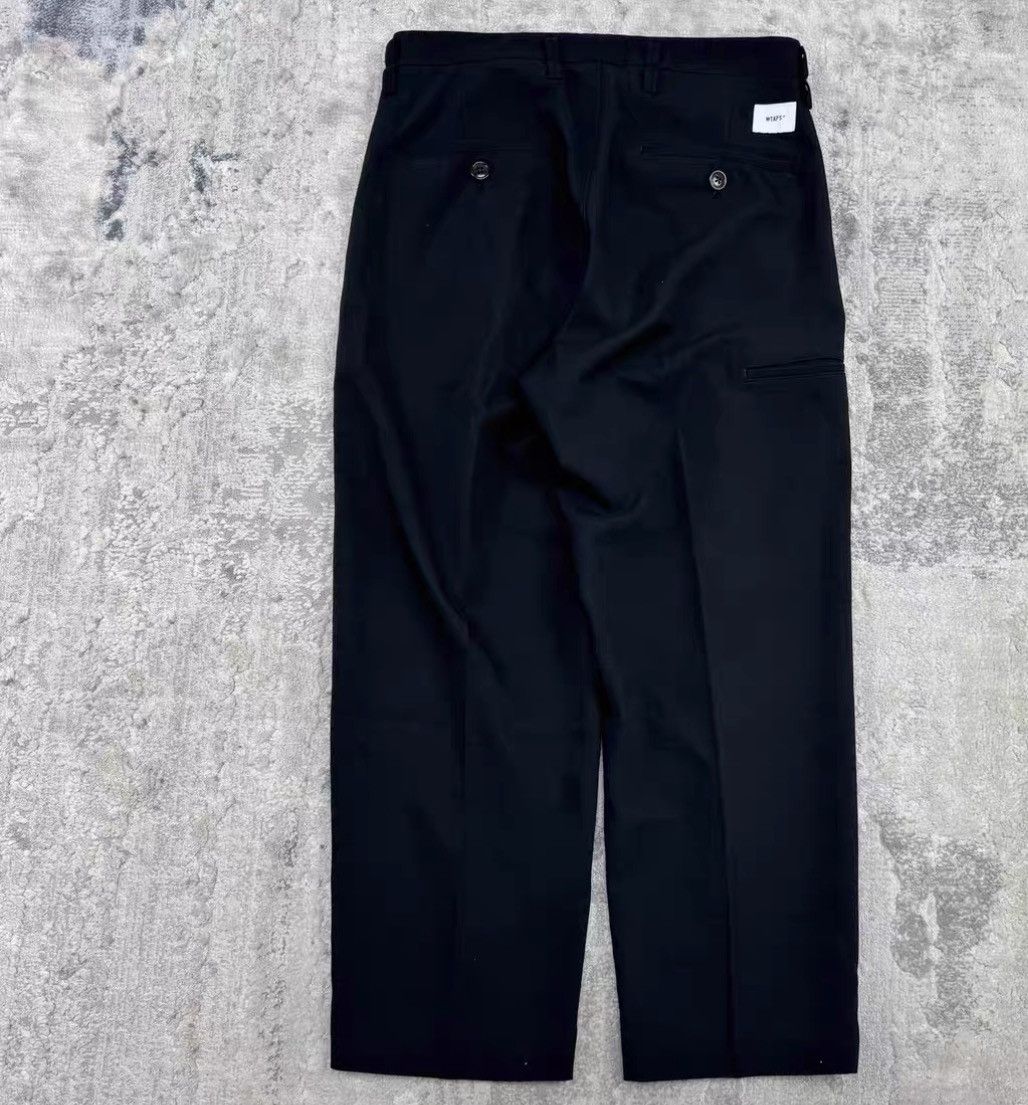 Wtaps WTAPS 19AW TUCK 01 Two-Pleat Casual Trousers J16 Size US 32 / EU 48 - 2 Thumbnail