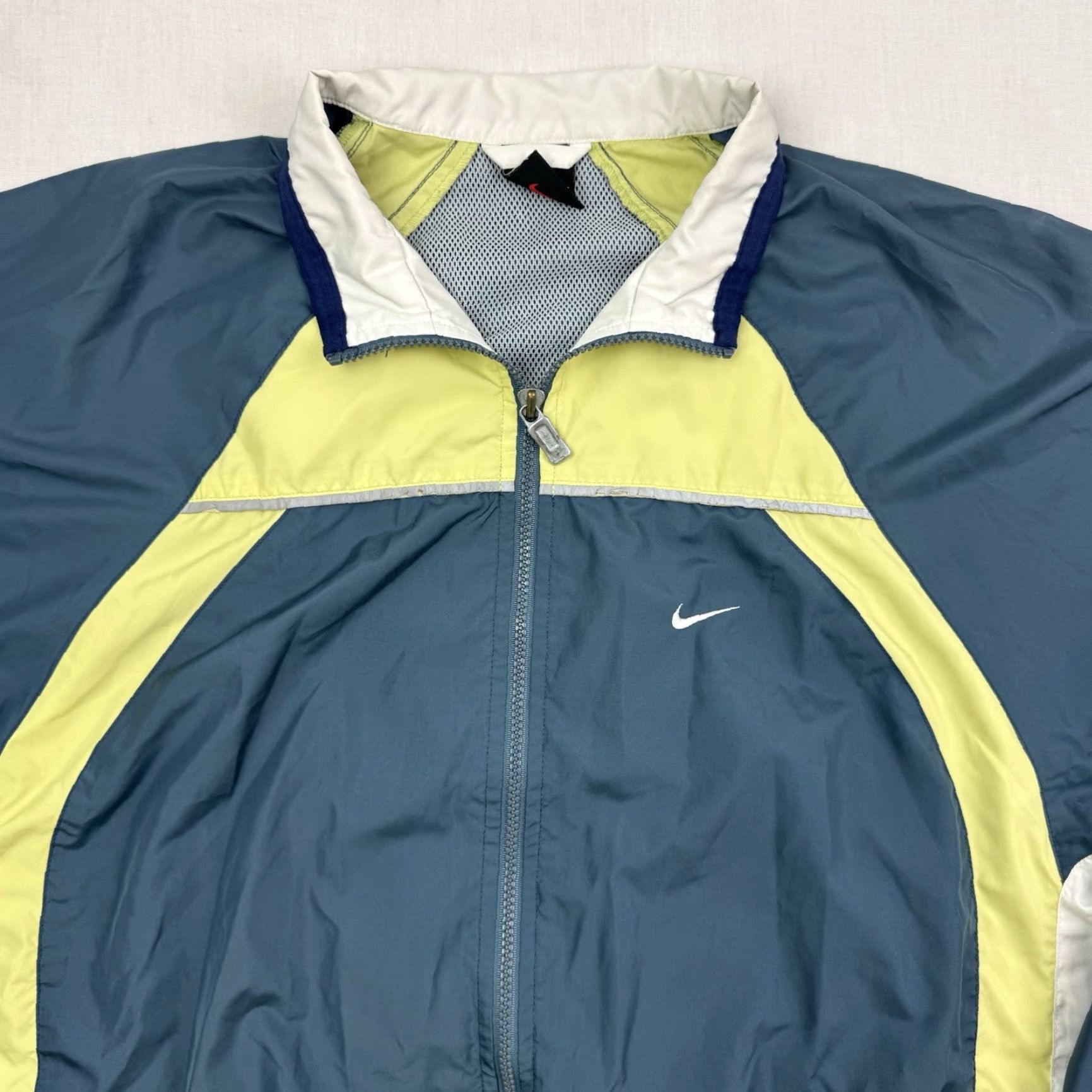 Nike VINTAGE Nike Windbreaker Jacket Womens XL Green Collared 90s Full Zip Size XL / US 12-14 / IT 48-50 - 2 Thumbnail