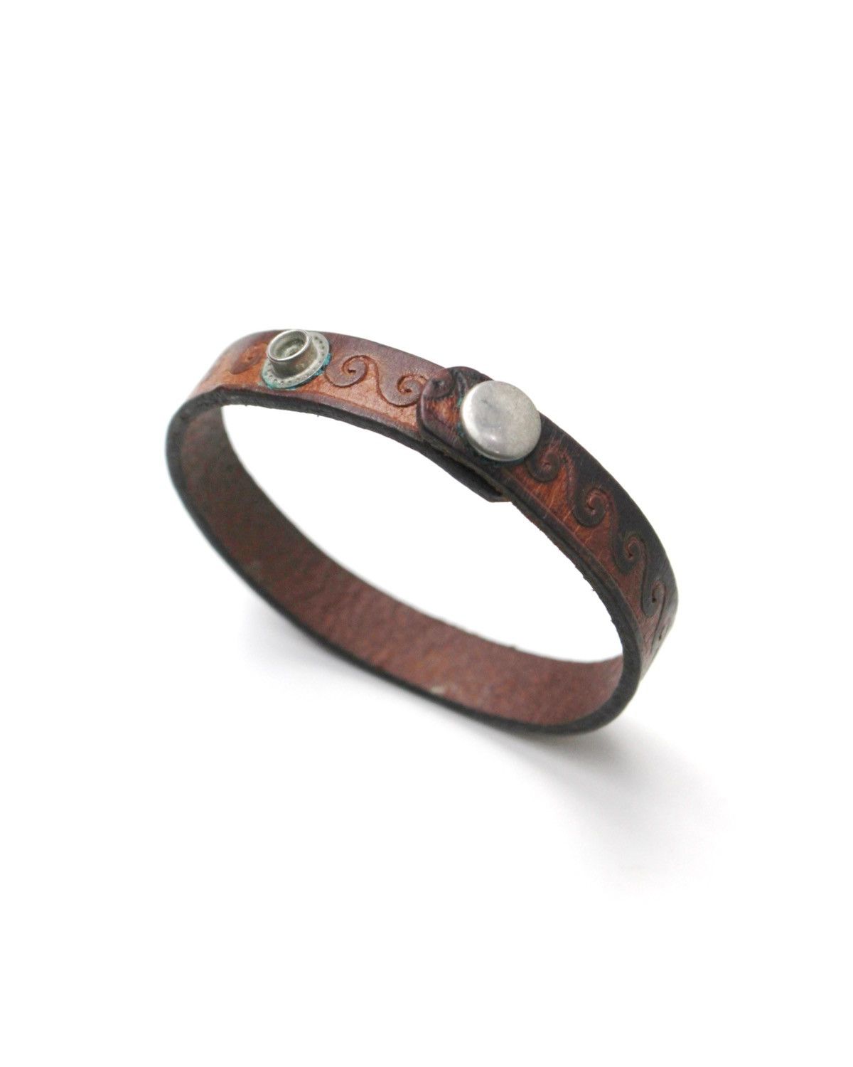 Vintage 2000S JAPANESE LEATHER BRACELET WITH WAVE PATTERN Size ONE SIZE - 2 Thumbnail