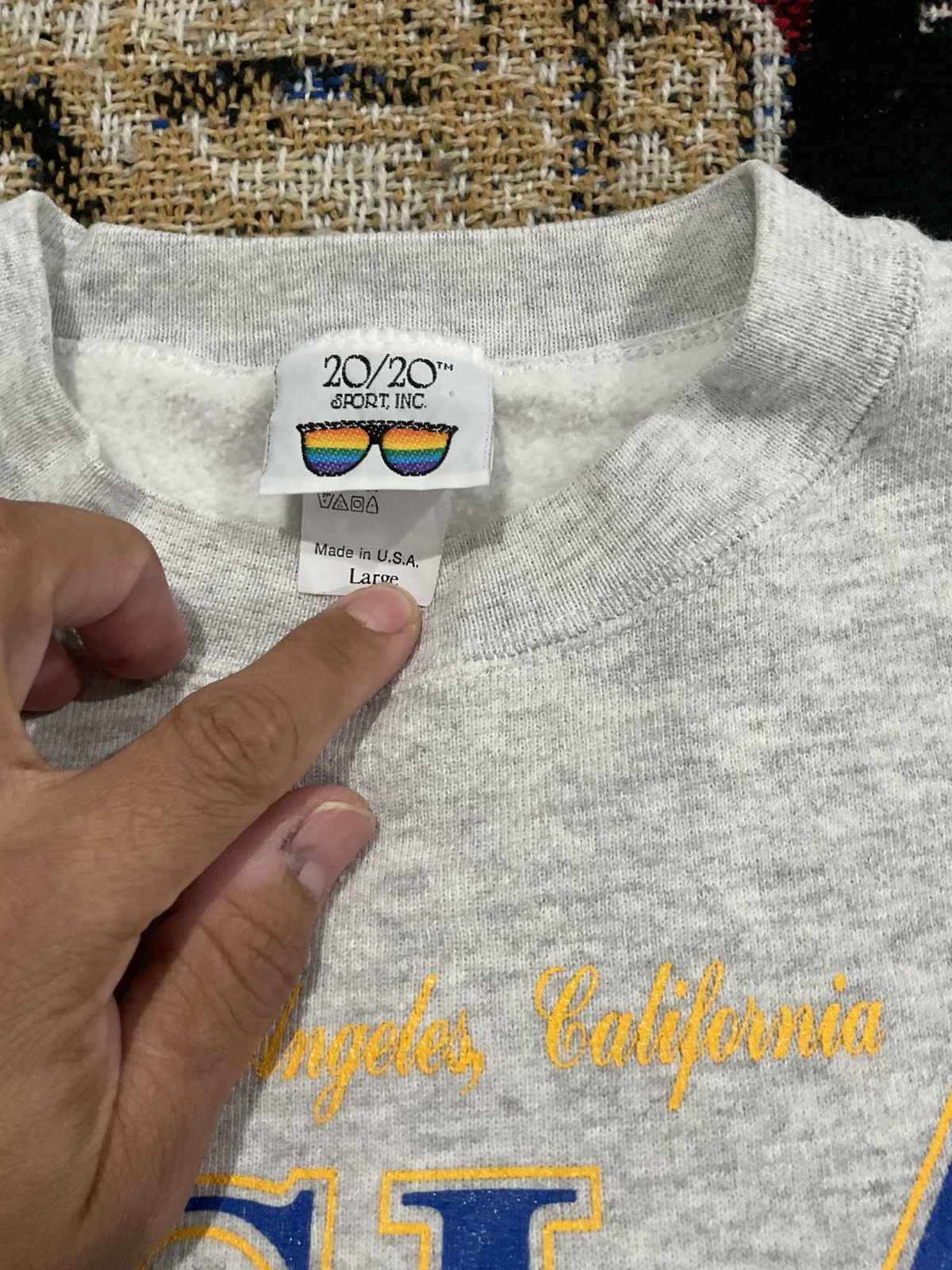 Vintage UCLA bruins crewneck sweater large Size US L / EU 52-54 / 3 - 3 Thumbnail