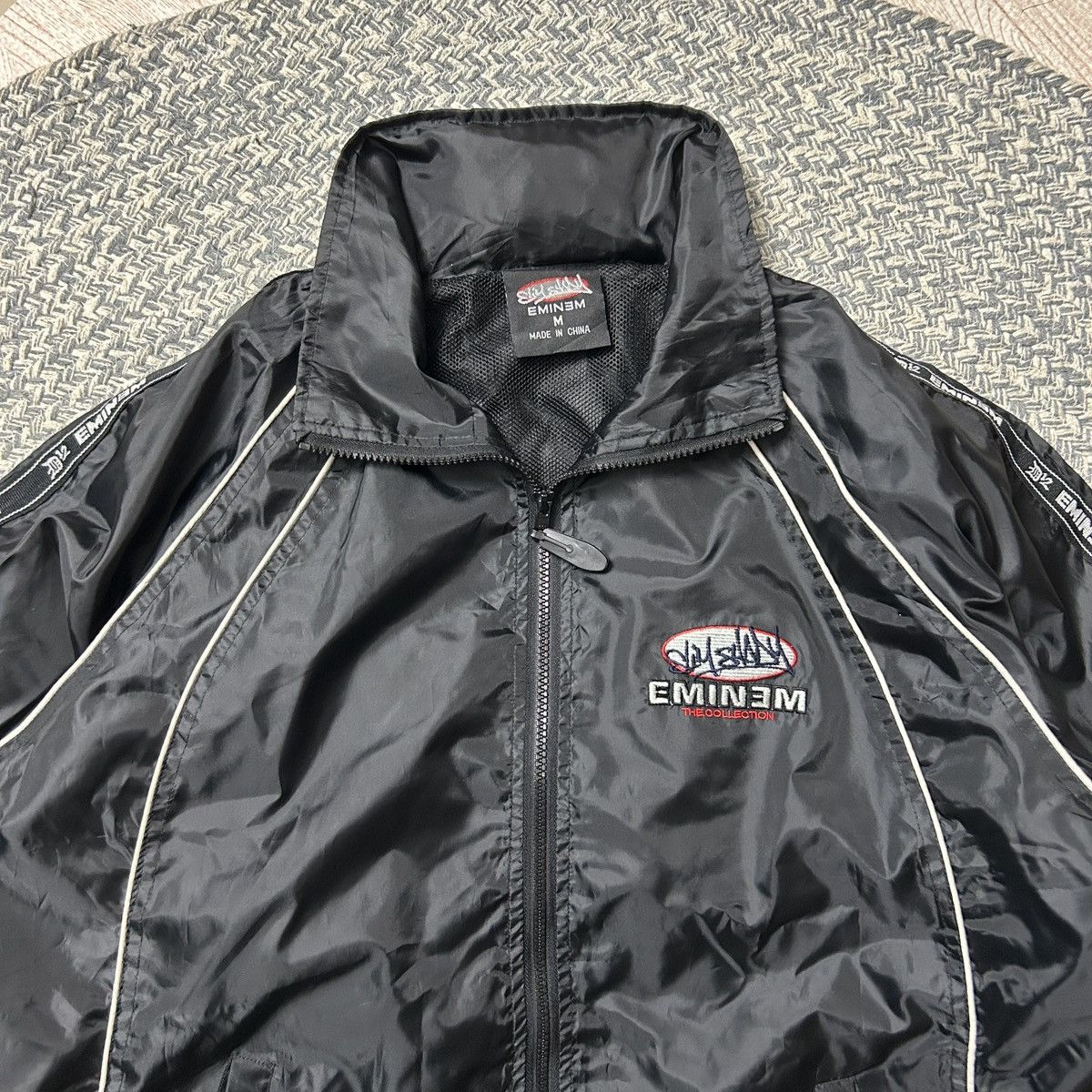 Eminem × Rap Tees × Vintage Vintage 00s Eminem slim shady jacket with detatchable hood Size US M / EU 48-50 / 2 - 7 Thumbnail