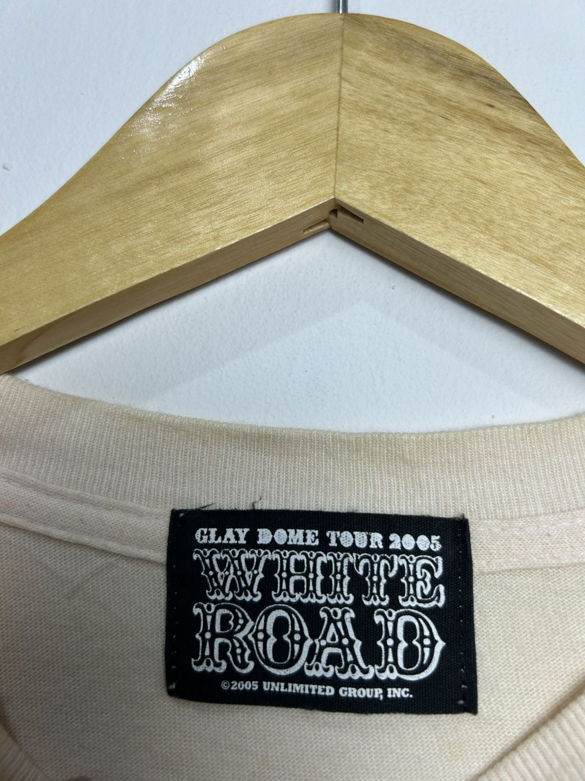 Band Tees GLAY DOME TOUR 2005 WHITE ROAD Size US M / EU 48-50 / 2 - 3 Thumbnail