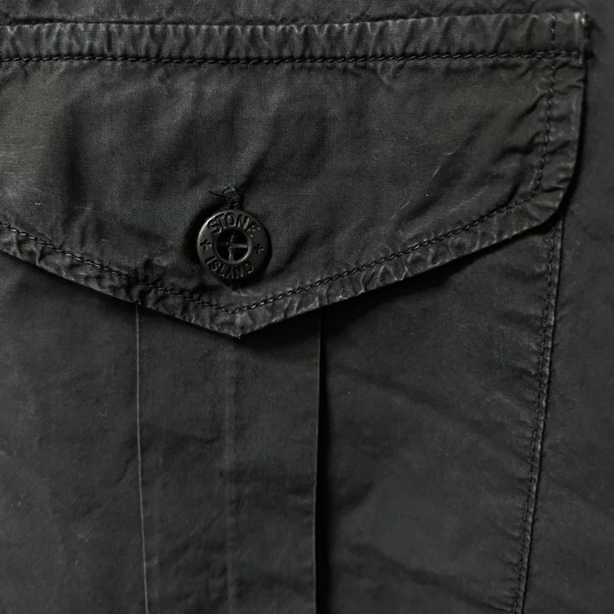 Stone Island Vintage Stone Island Black Shirt Rare Size US L / EU 52-54 / 3 - 5 Thumbnail
