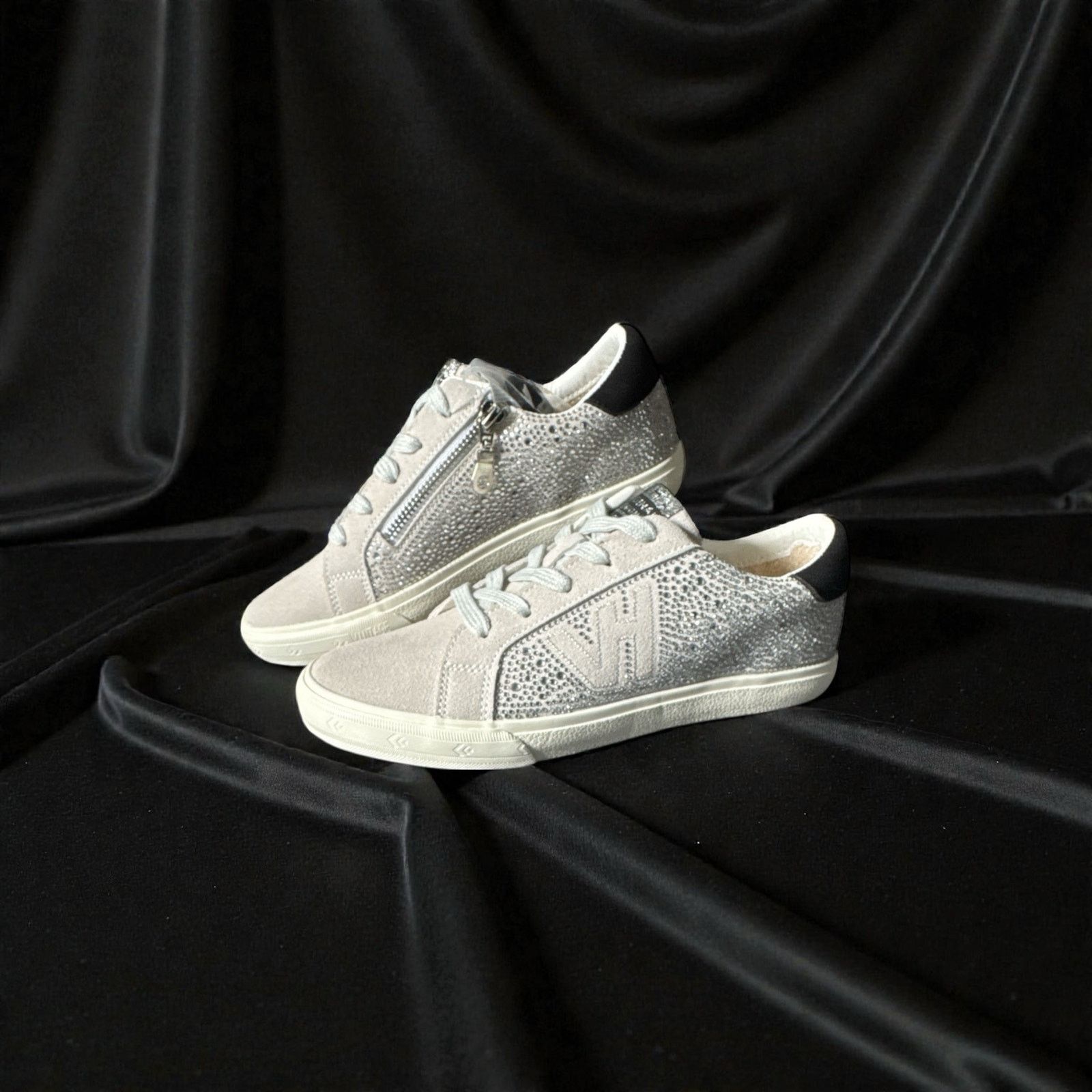 Vintage Havana Vintage Havana women's Vita's grey suede w/ rhinestones. Size US 6 / IT 36 - 6 Thumbnail
