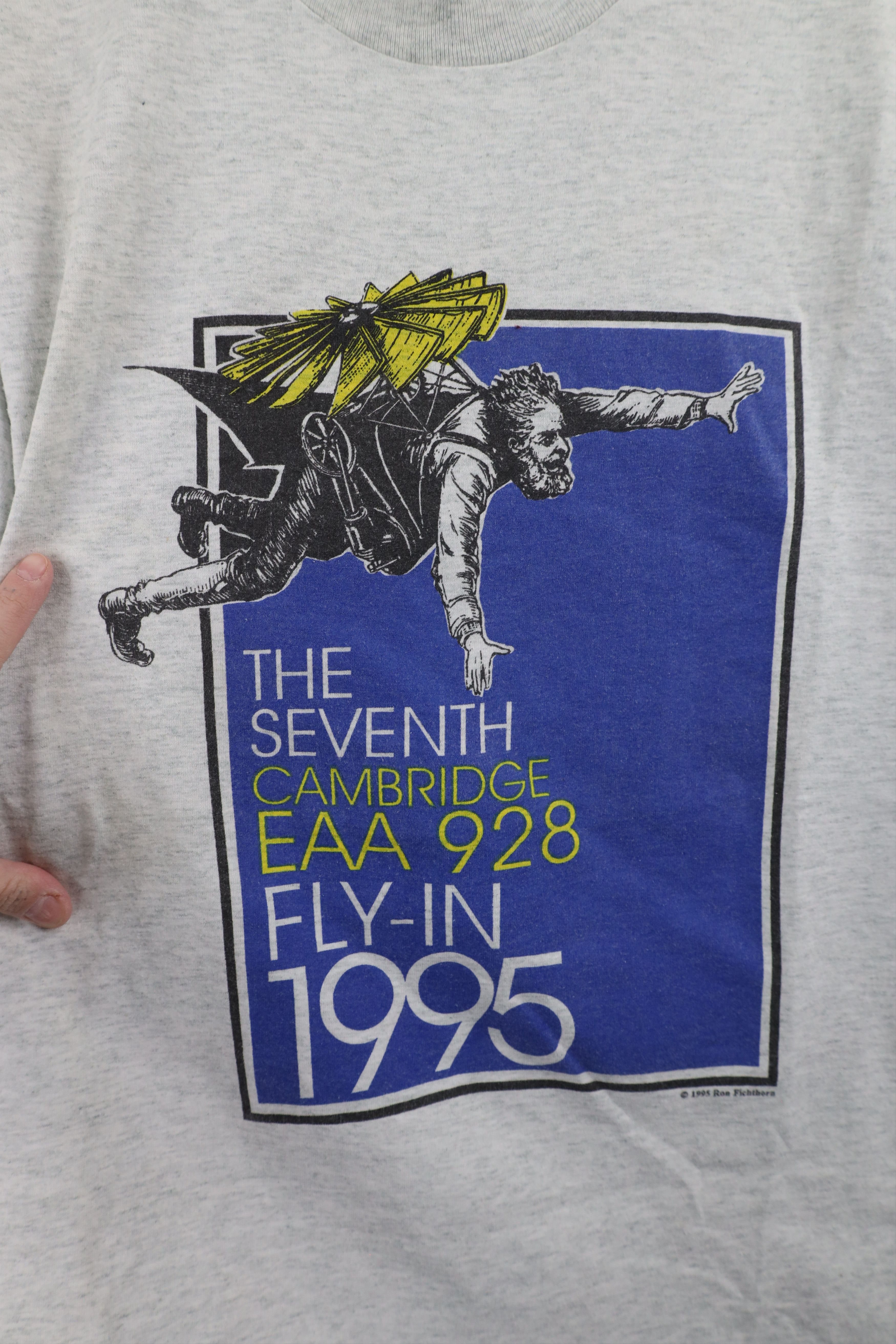 Vintage Vintage 90s The Seventh Cambridge EAA 928 Fly In T-Shirt USA Size US XL / EU 56 / 4 - 4 Thumbnail