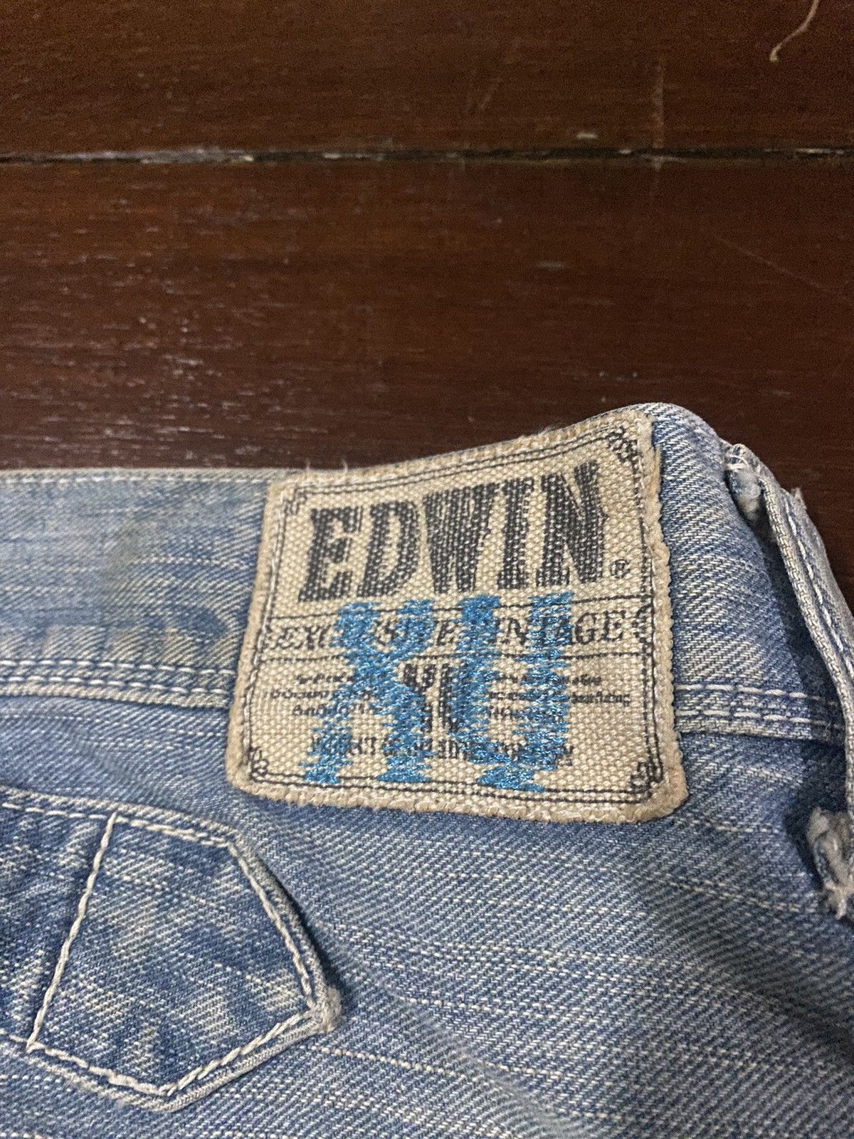 Edwin FIRE 🔥 EDWIN EXCLUSIVE VINTAGE FLARE JEANS RUSTY DISTRESSED Size US 36 / EU 52 - 19 Thumbnail