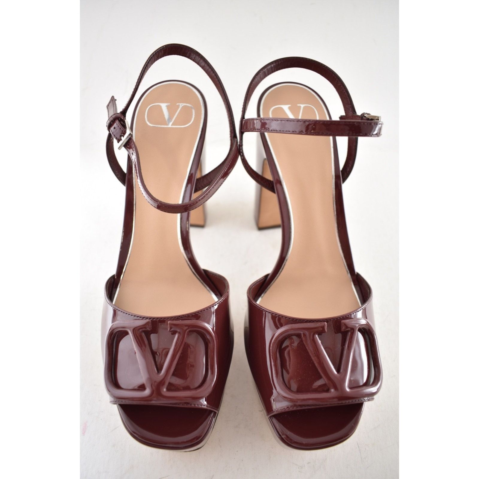 Valentino Valentino VLogo Burgundy Patent Platform Sandal 38 Size US 8 / IT 38 - 7 Thumbnail