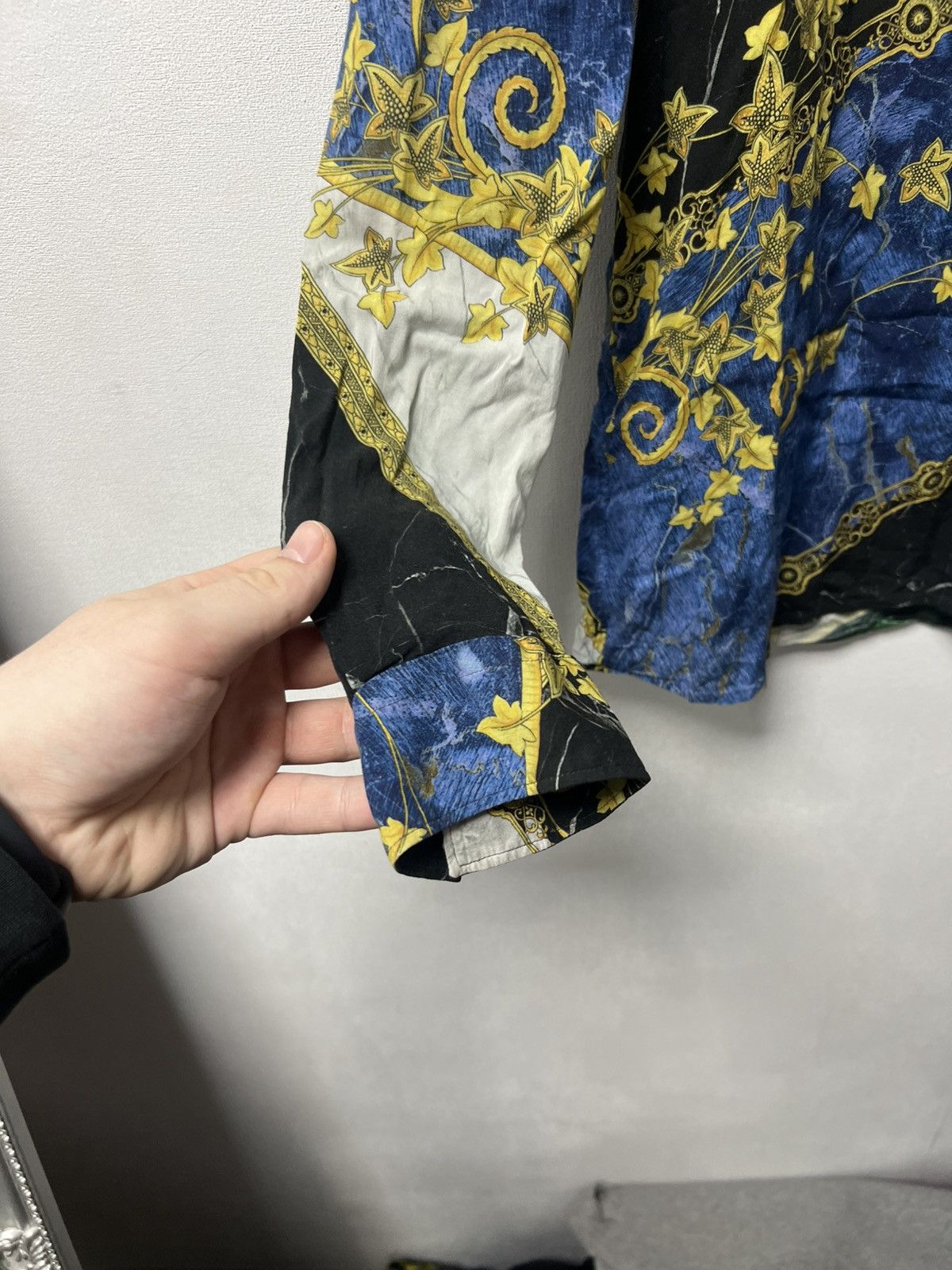 Versace Versace Silk Shirt Size US M / EU 48-50 / 2 - 5 Thumbnail