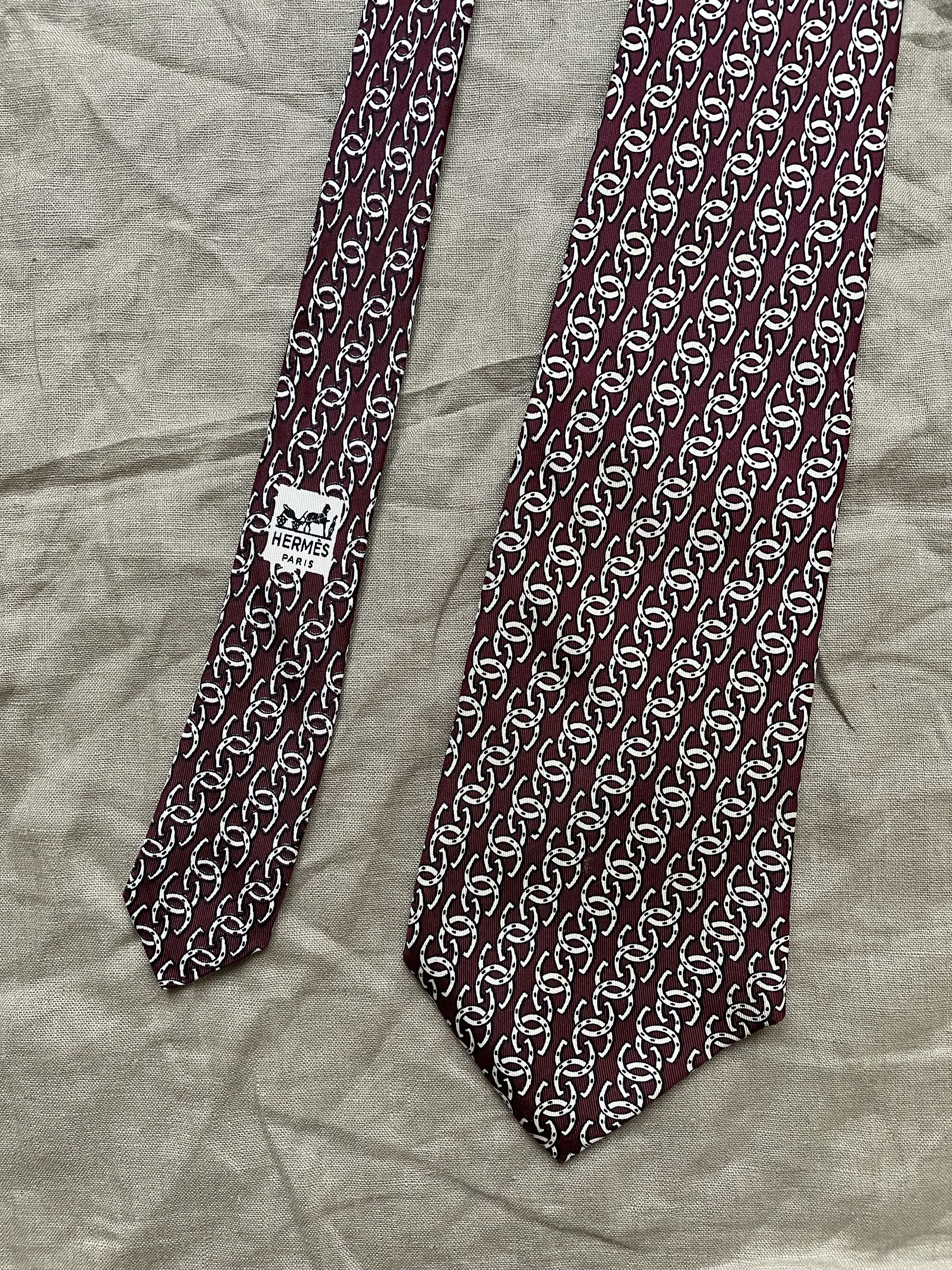 Hermes Hermes Horseshoe Pattern Silk Tie 6280AP Size ONE SIZE - 3 Thumbnail