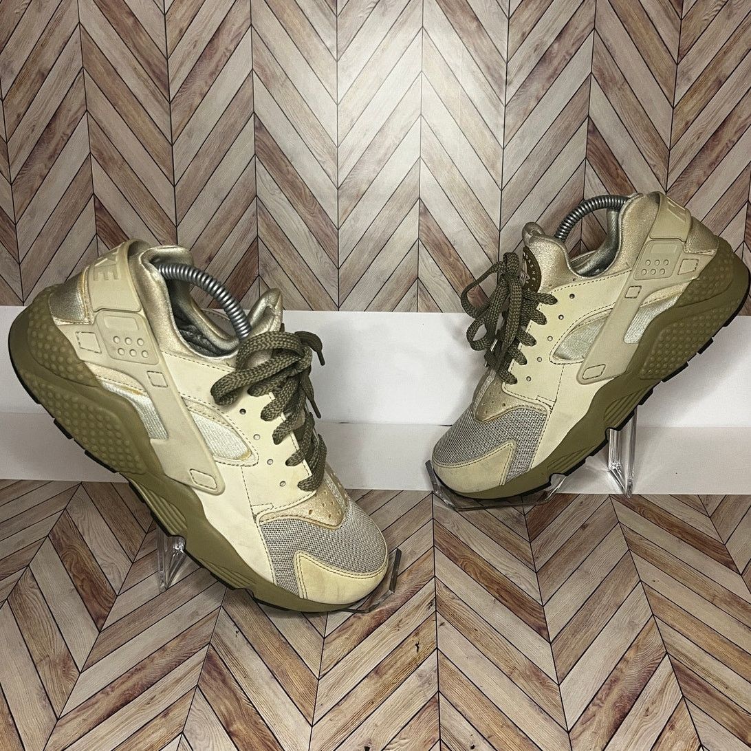 Nike Nike Air Huarache Running Sneakers Light Bone/Olive US 8 Size US 8 / EU 41 - 3 Thumbnail