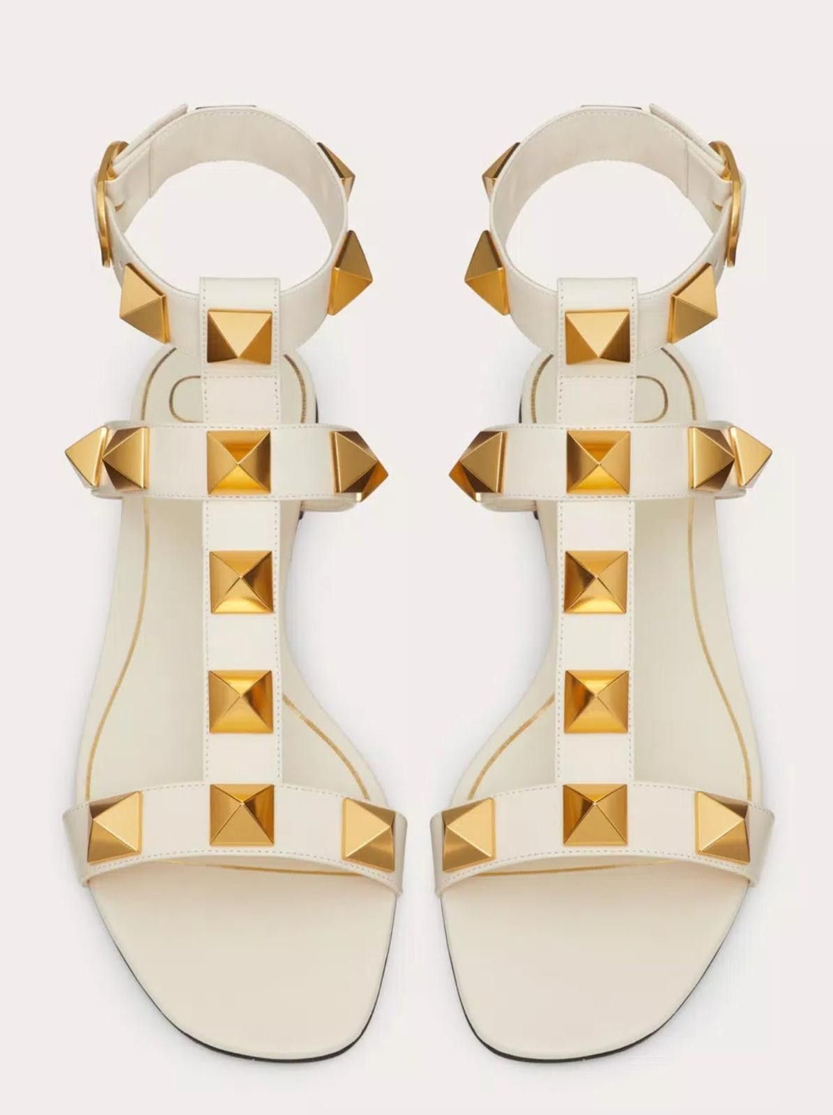 Other Valentino Roman Stud Flat Sandal Size US 7.5 / IT 37.5 - 4 Thumbnail