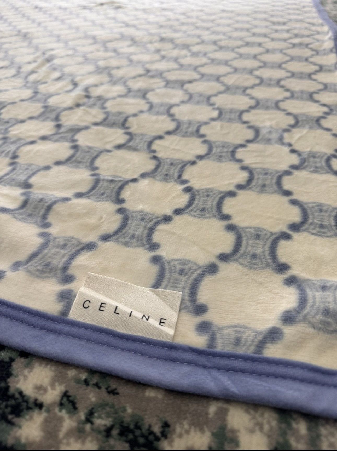 Celine CELINE BIG MONOGRAM FLUFFY BLANKET MAT Size ONE SIZE - 8 Thumbnail