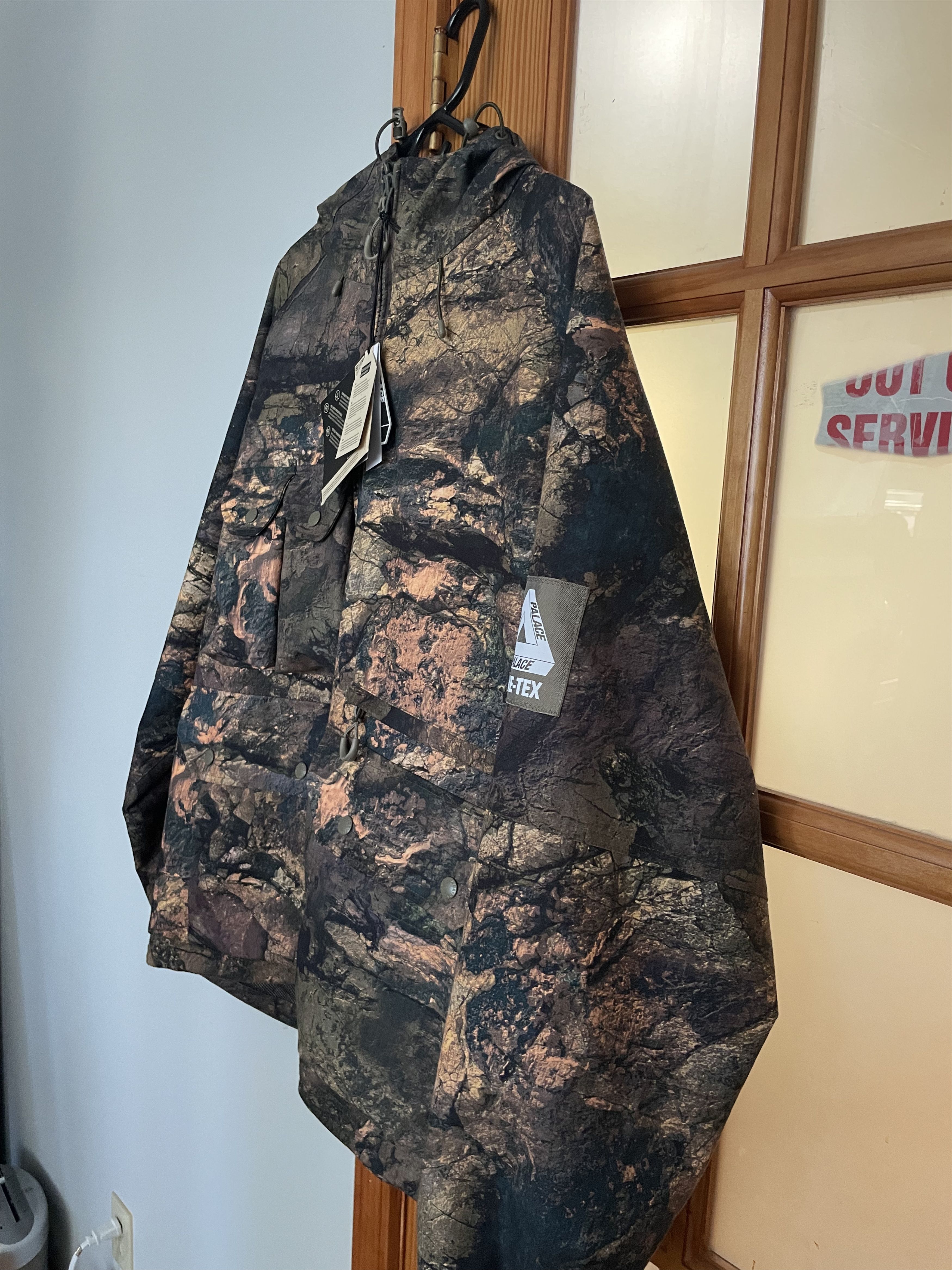 Palace palace gortex jacket Size US L / EU 52-54 / 3 - 16 Thumbnail