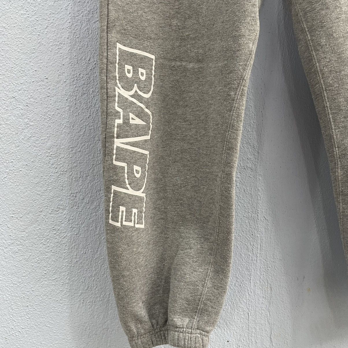 Bape Bape Sweatpants Size US 29 - 8 Thumbnail
