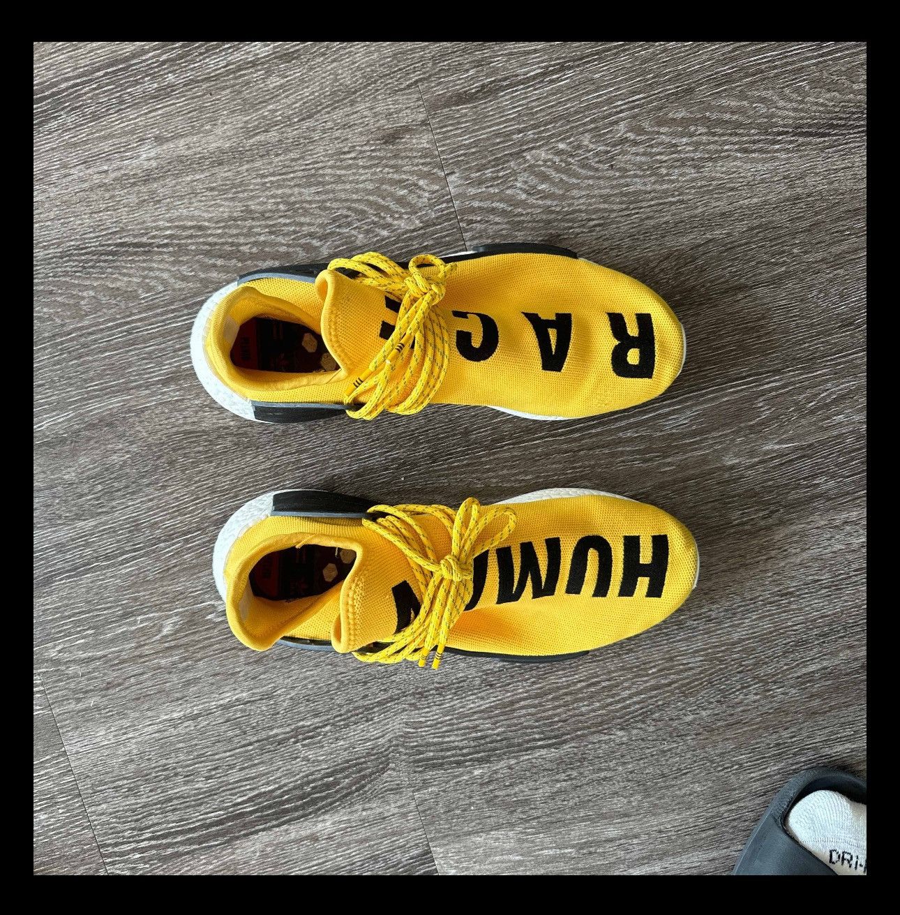 Adidas Pharrell x NMD Human Race Size US 11.5 / EU 44-45 - 3 Thumbnail