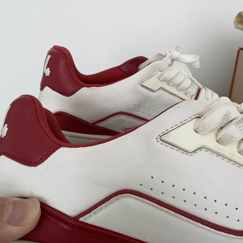 Louis Vuitton Louis Vuitton Stylish Low-Top Trainers in Red and White -25 Size US 8 / EU 41 - 9 Thumbnail