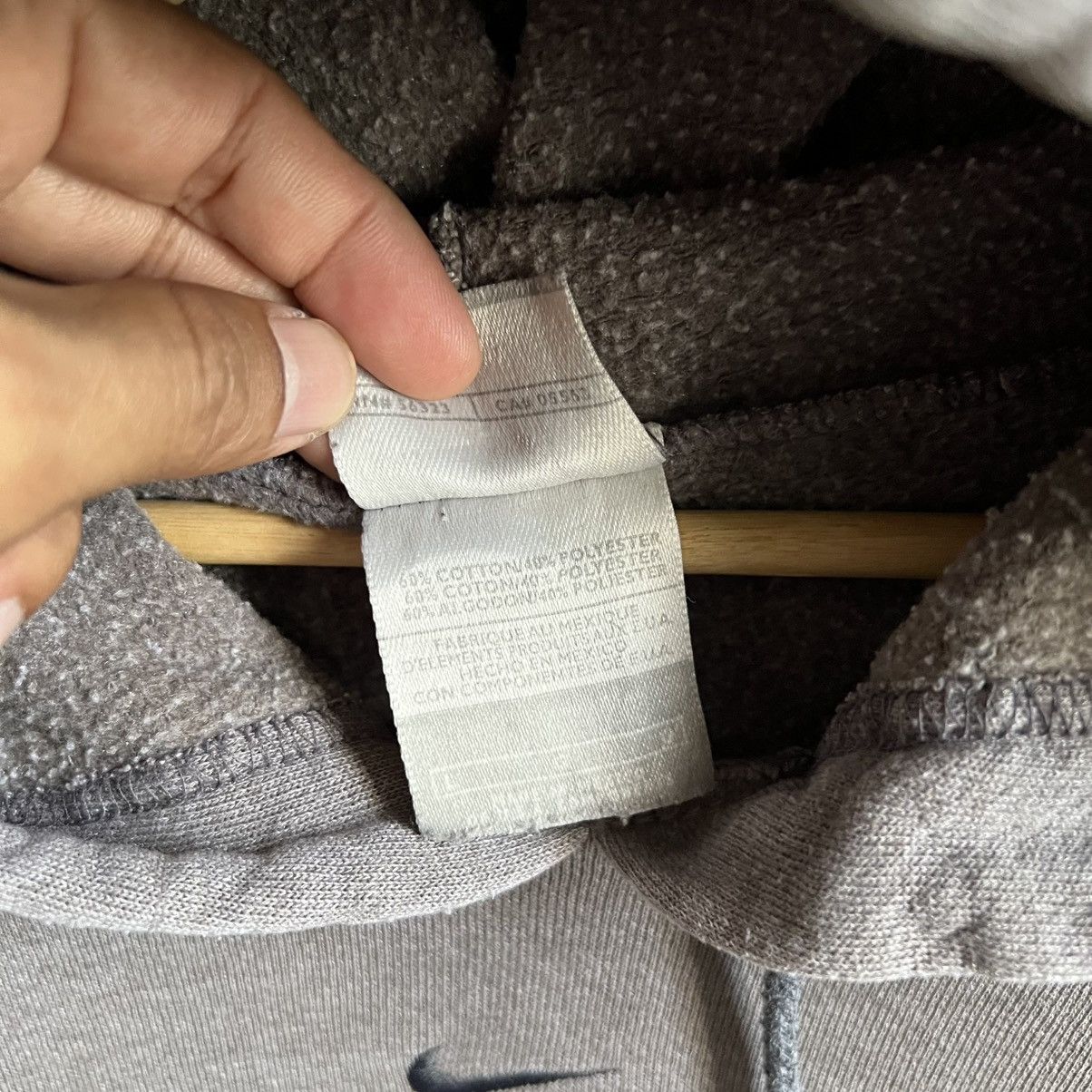 Nike × Vintage Vintage Nike Centre Logo Hoodie Size US L / EU 52-54 / 3 - 5 Thumbnail