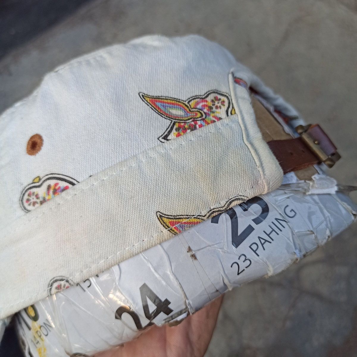 Beauty Beast CUTE.. Monogram birds hat by marie and claire Size ONE SIZE - 8 Thumbnail