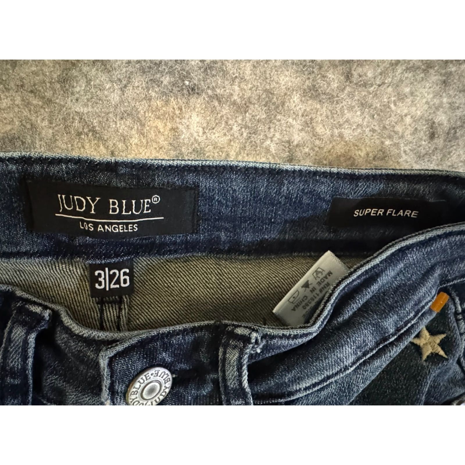Vintage Judy Blue Women's Ultra High Rise Stars Jeans Flared 3/26 Denim Blue 5-Pocket Gunmetal Logo Belt Loops Regular Stretch Vintage: No Size 26" / US 2 / IT 38 - 7 Thumbnail
