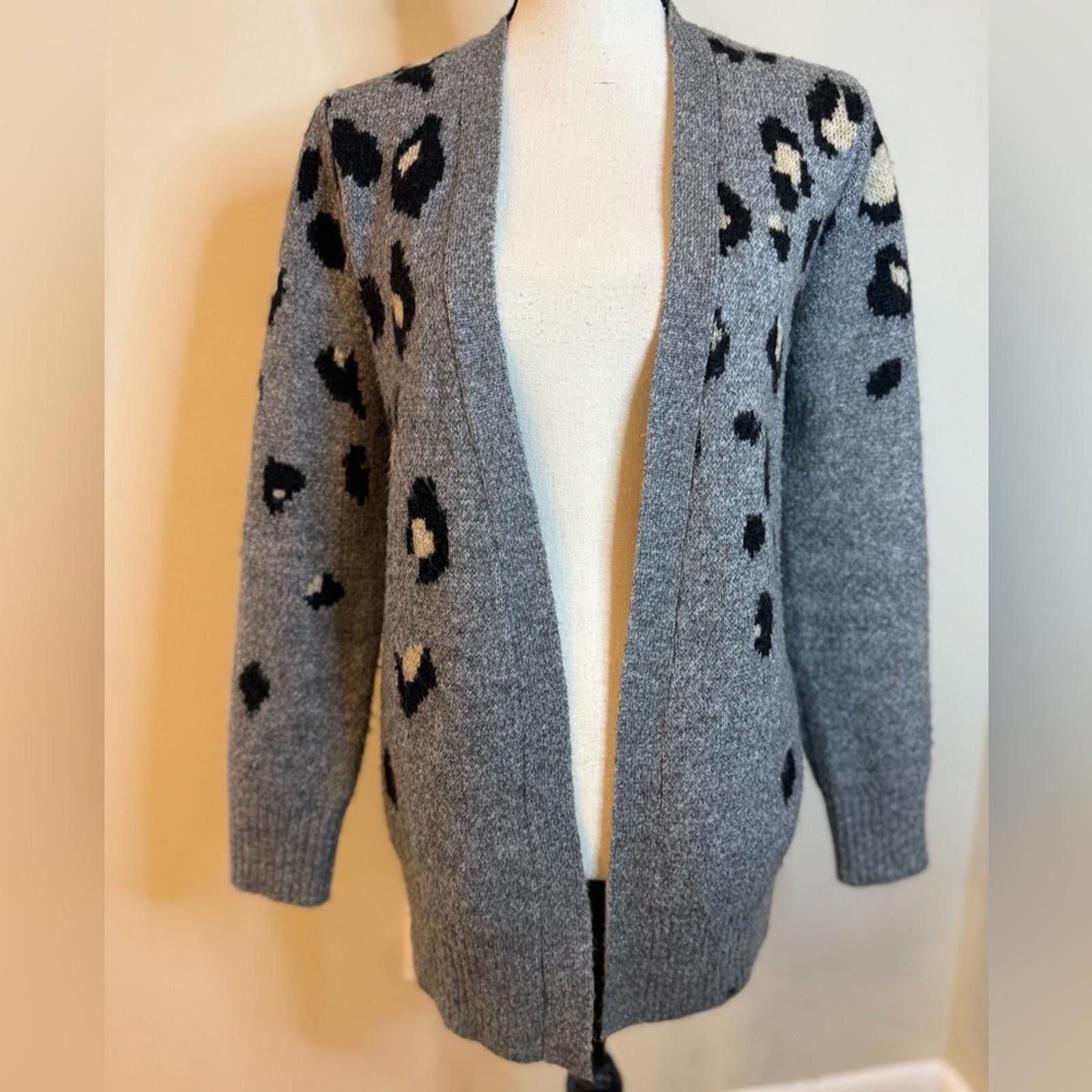 Other Maurices chunky leopard print cardigan open front SZ SM Size S / US 4 / IT 40 - 1 Thumbnail