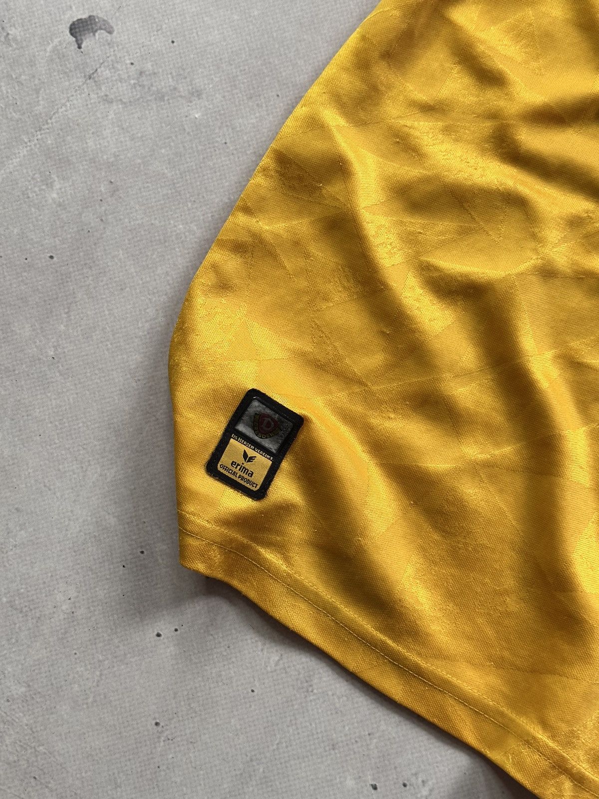 Erima × Vintage Dynamo Dresden Home Vintage Jersey / Kit Erima Away Shirt Size US XL / EU 56 / 4 - 4 Thumbnail