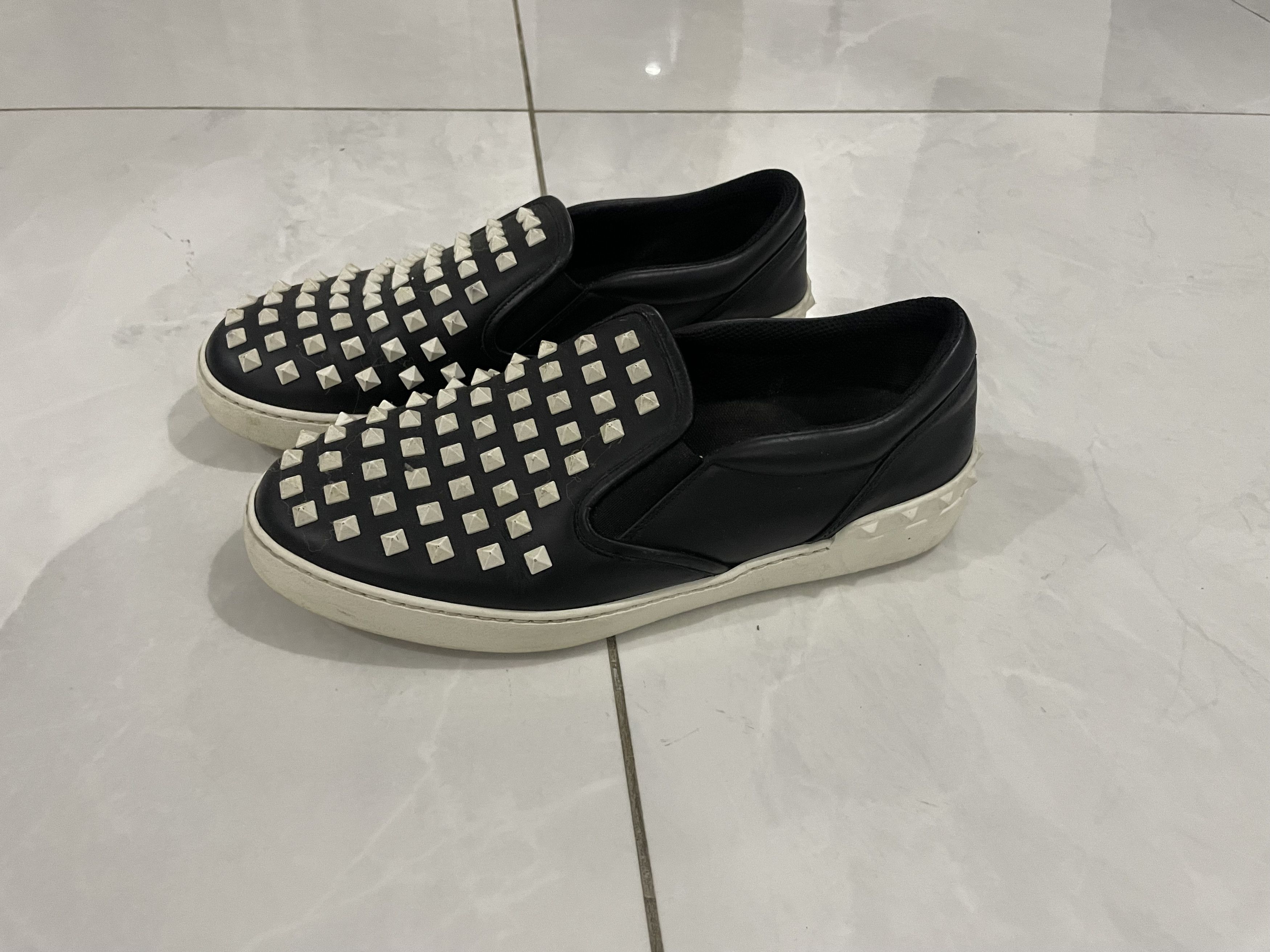 Valentino VALENTINO ROCK SLIP ON SNEAKER Size US 9 / EU 42 - 5 Thumbnail
