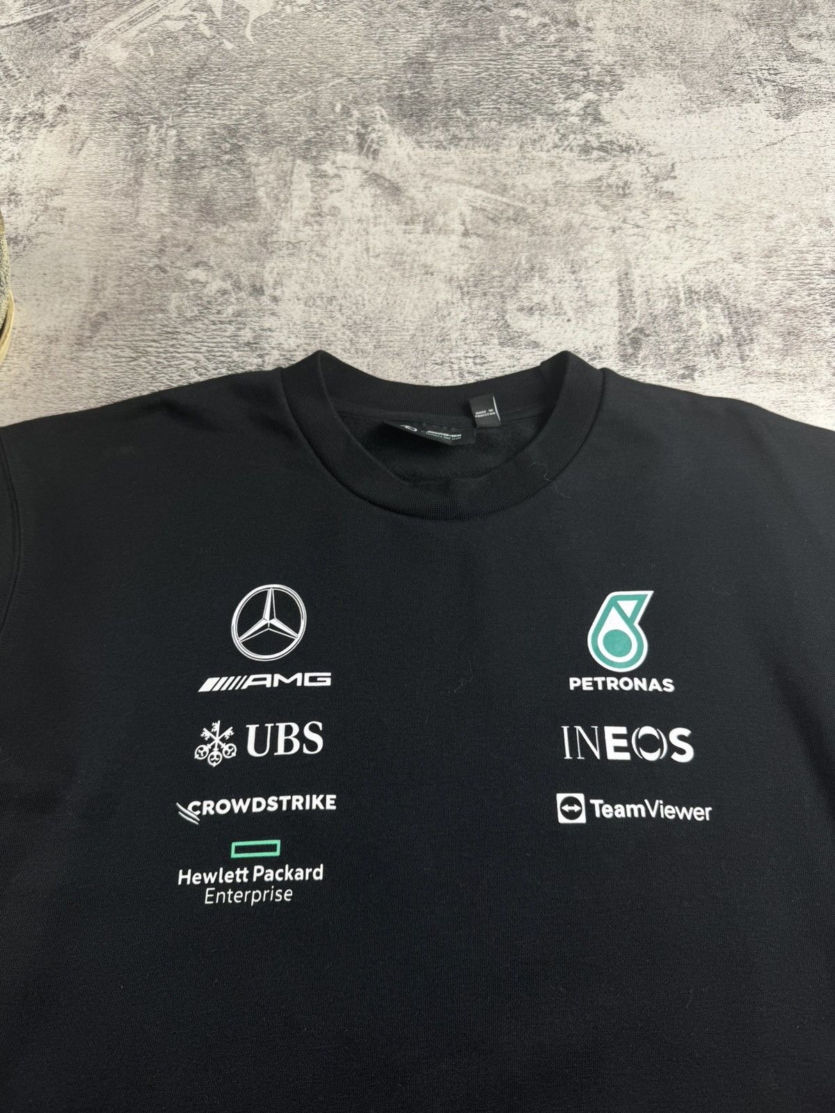 Mercedes-Benz Mercedes AMG Petronas Formula 1 Black XL Men’s Racing Fleece Pullover Sweatshirt Size US XL / EU 56 / 4 - 7 Thumbnail